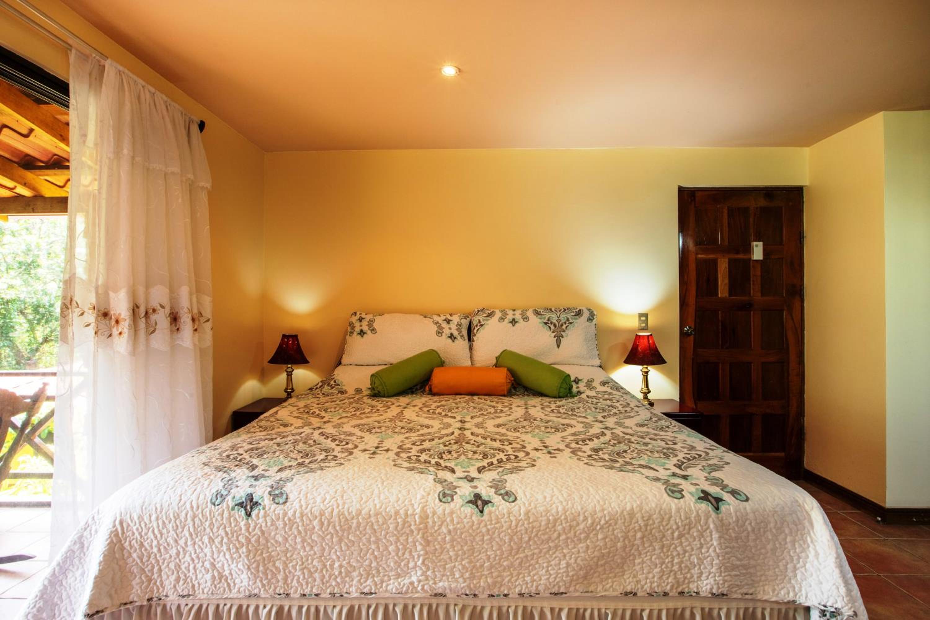 El Rio Apartment - Photo 8