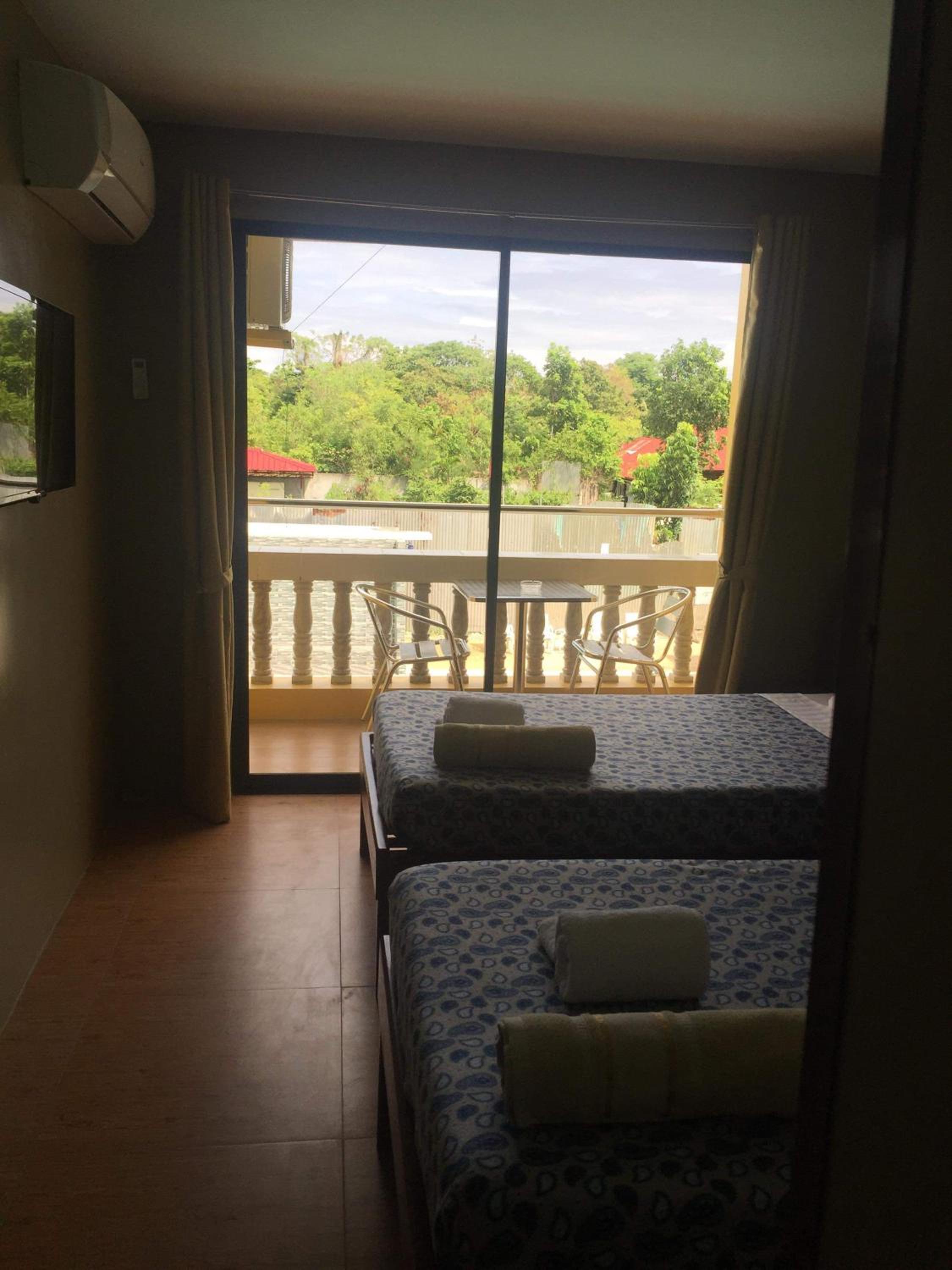 Deluxe Twin Room - Photo 5