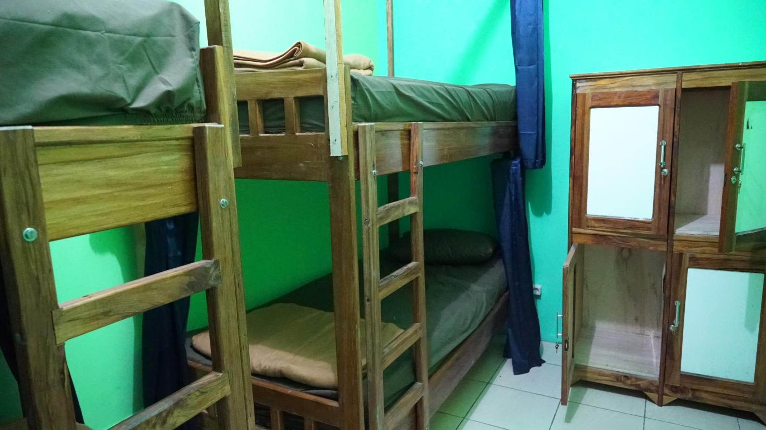 Bunk Bed in Mixed Dormitory Room photo 3