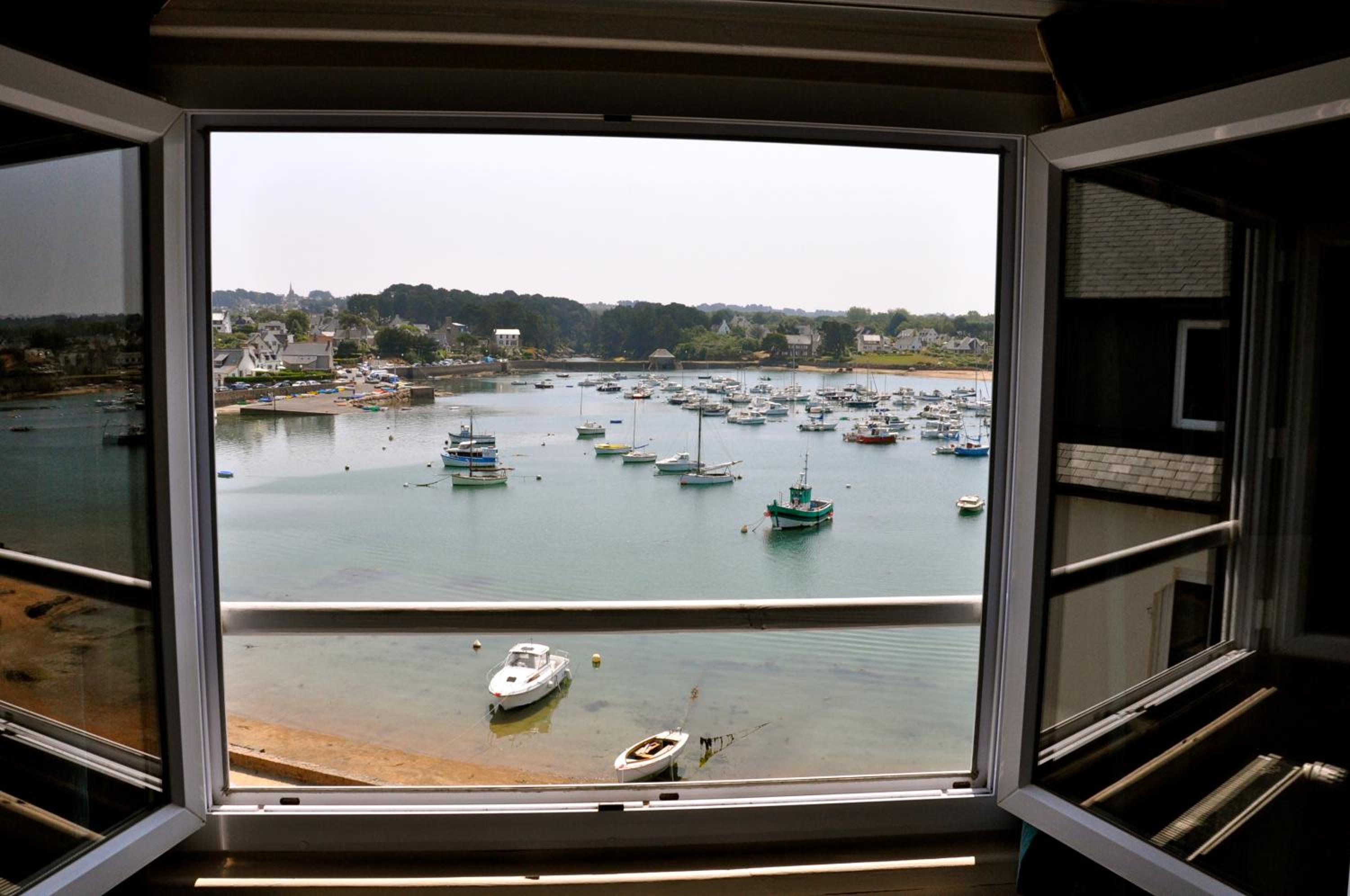Classic Room with Sea View - Photo 5