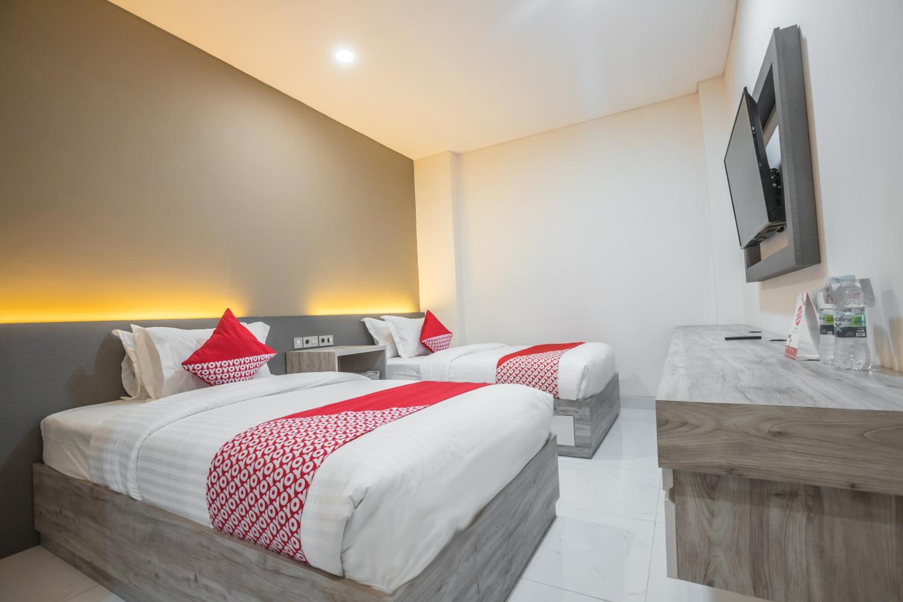 Superior Twin Room - Photo 1