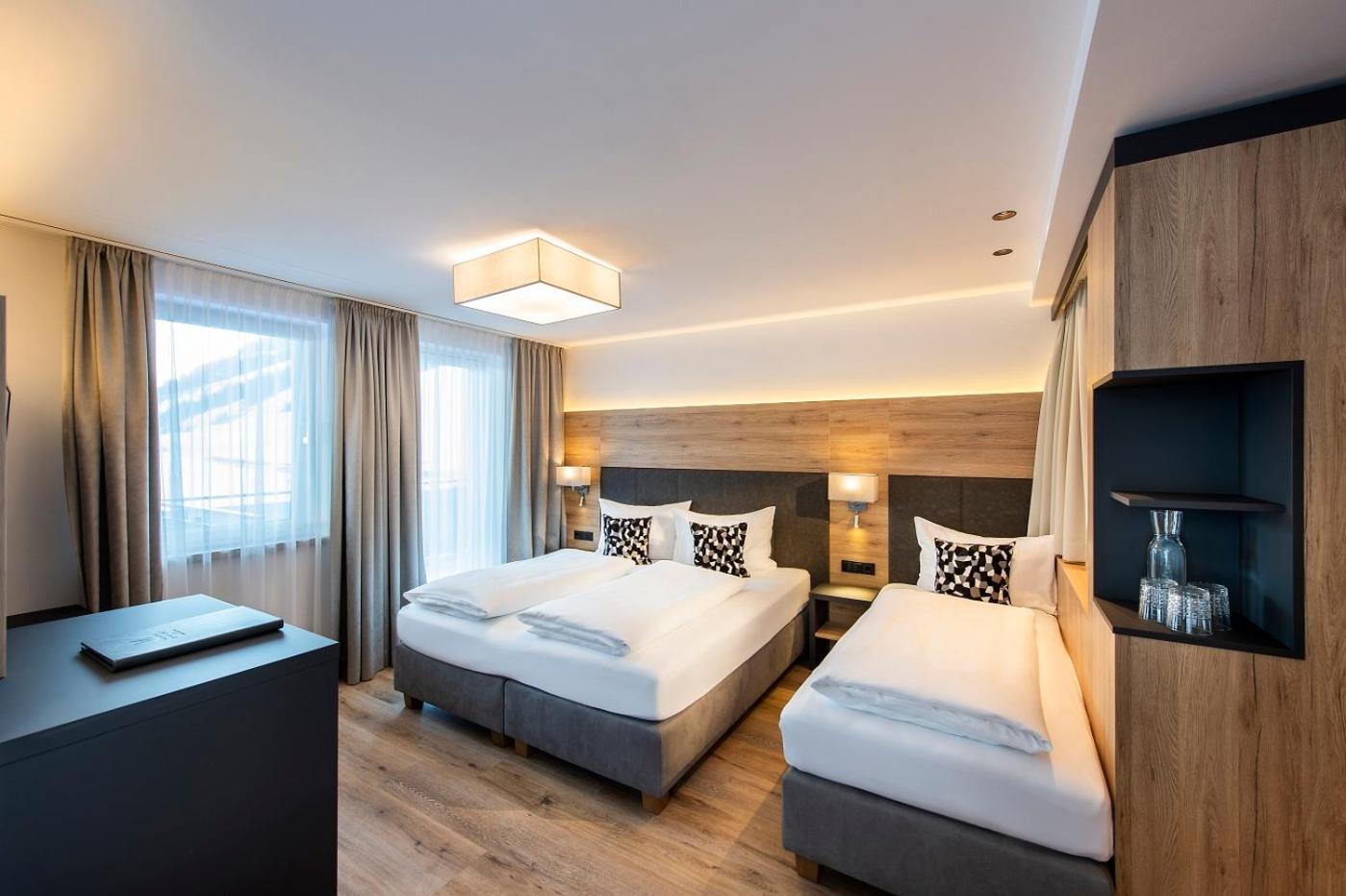Triple Room with Balcony photo 1