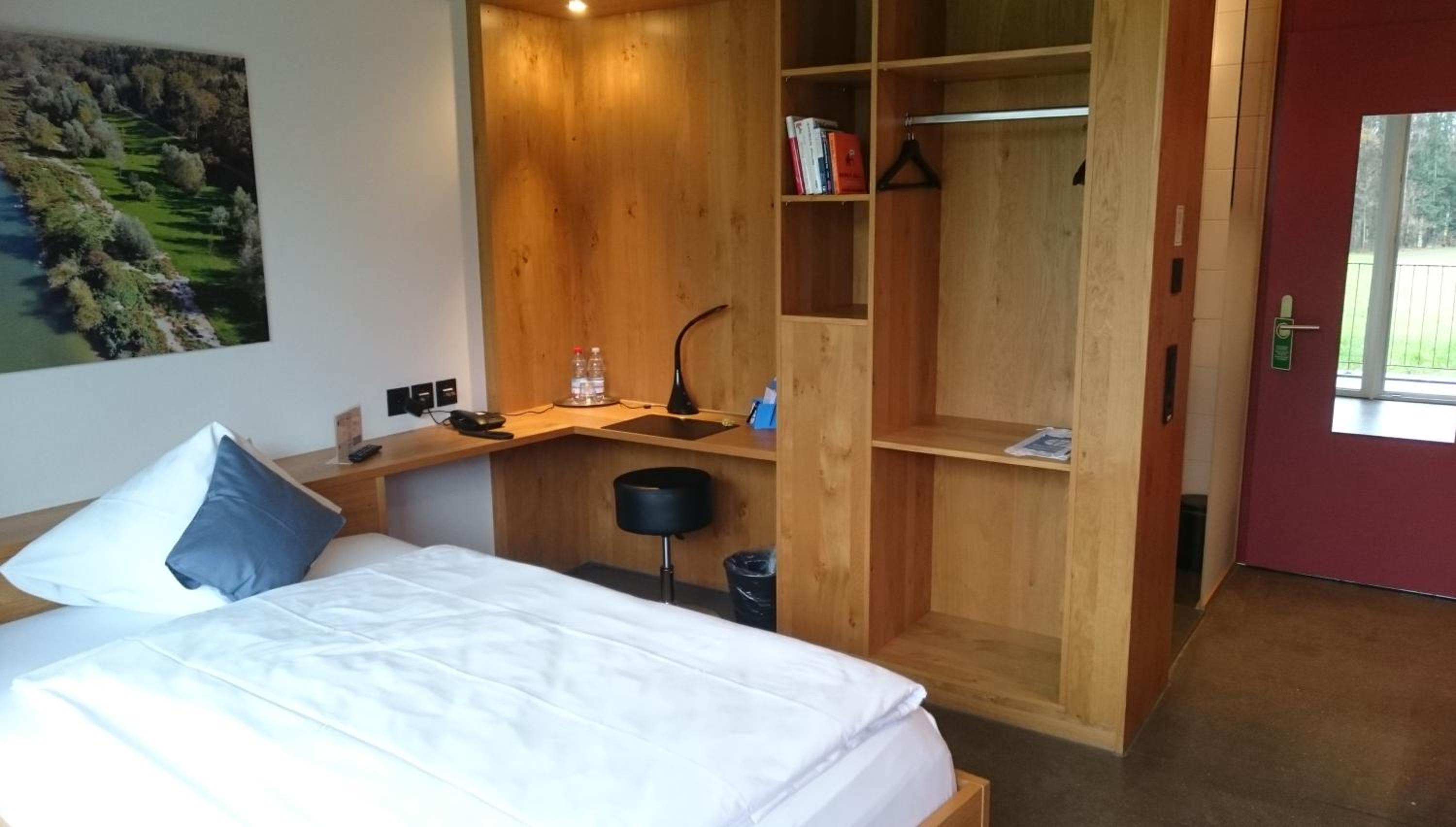 Single Room with Balcony photo 2