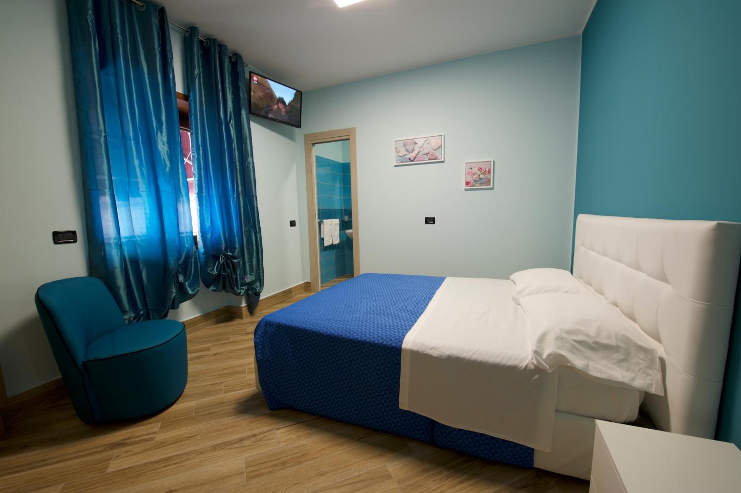 Superior Single Room
