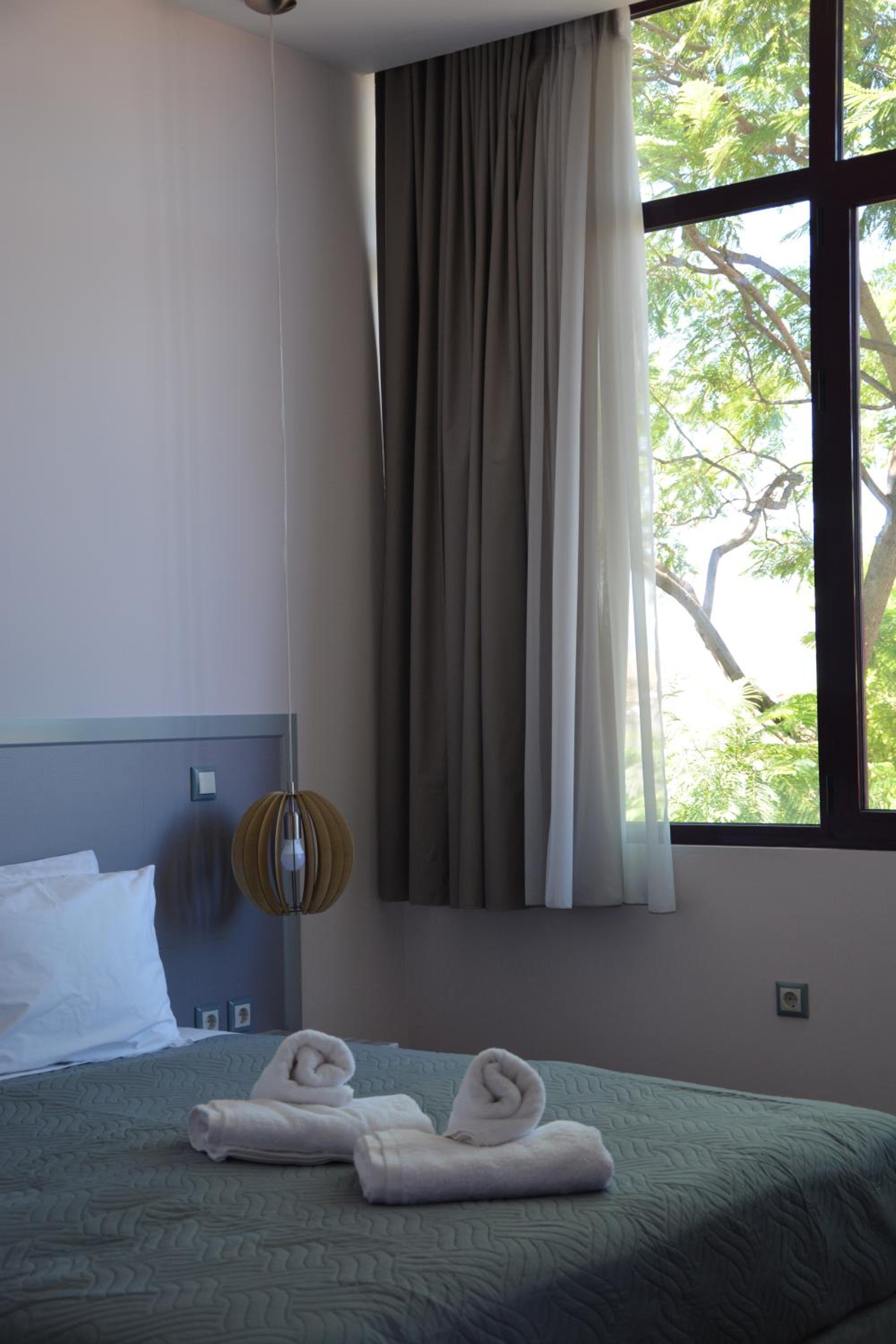 Standard Suite - Photo 10