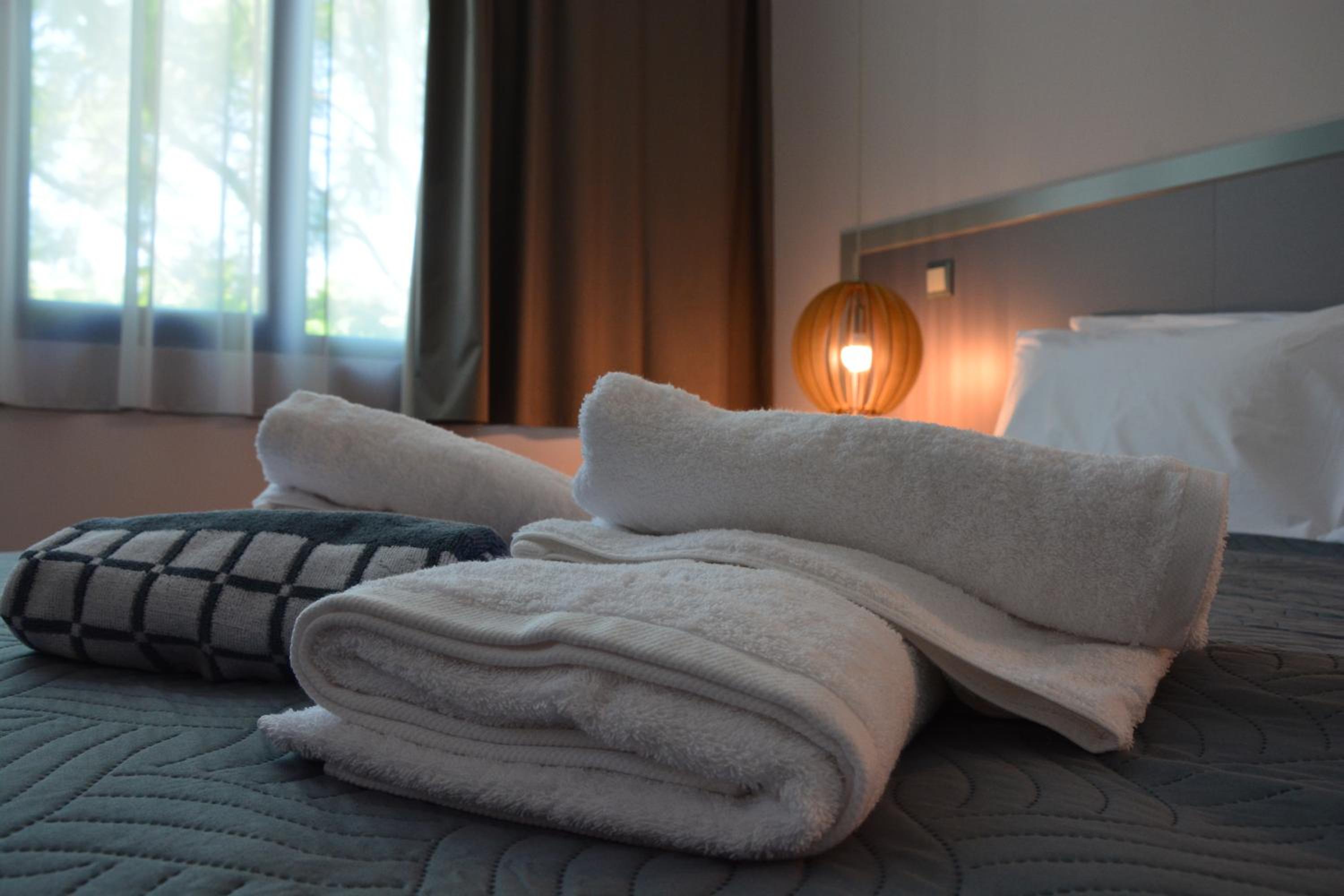 Standard Suite - Photo 3