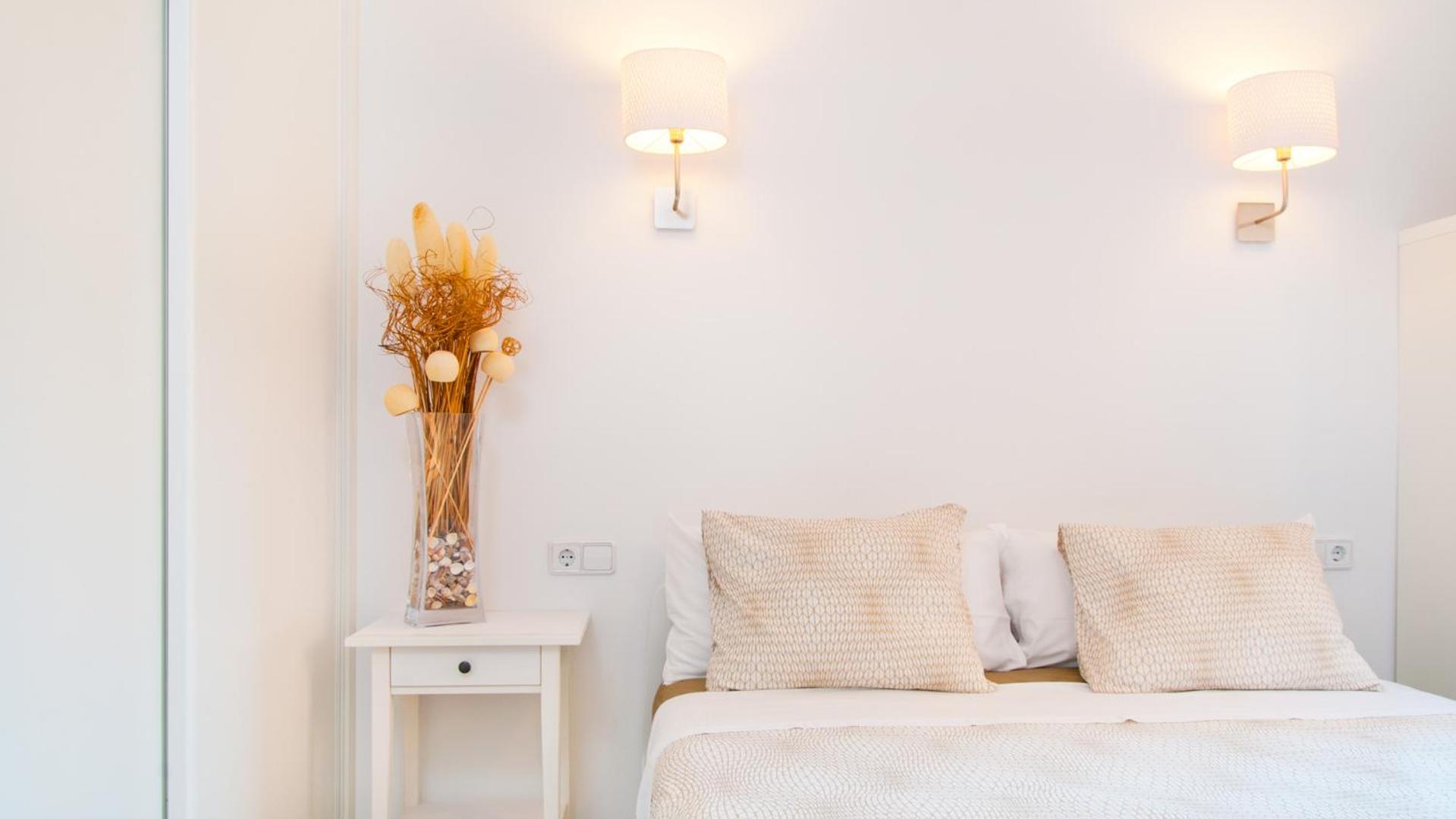 Apartamento de dos habitaciones con balcón y terraza