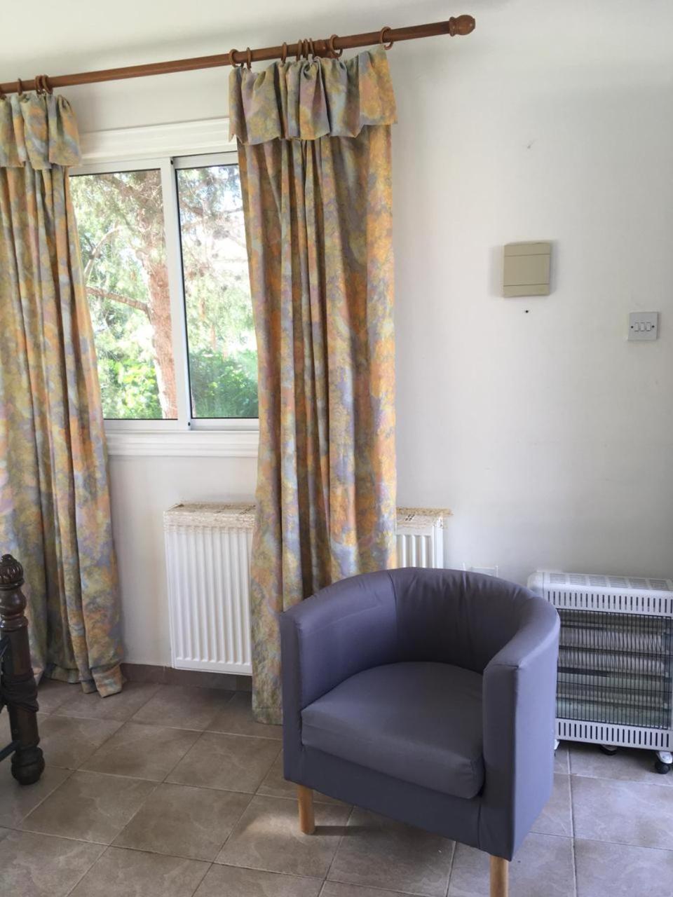 Studio Apartment - Photo 12