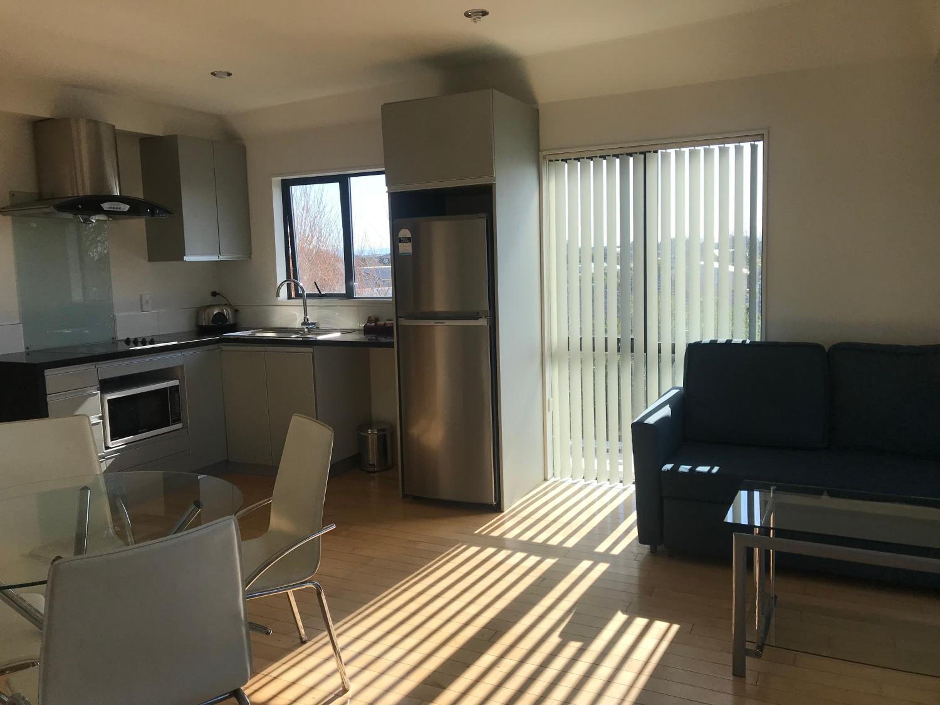 One-Bedroom Apartment with Sea View photo 3