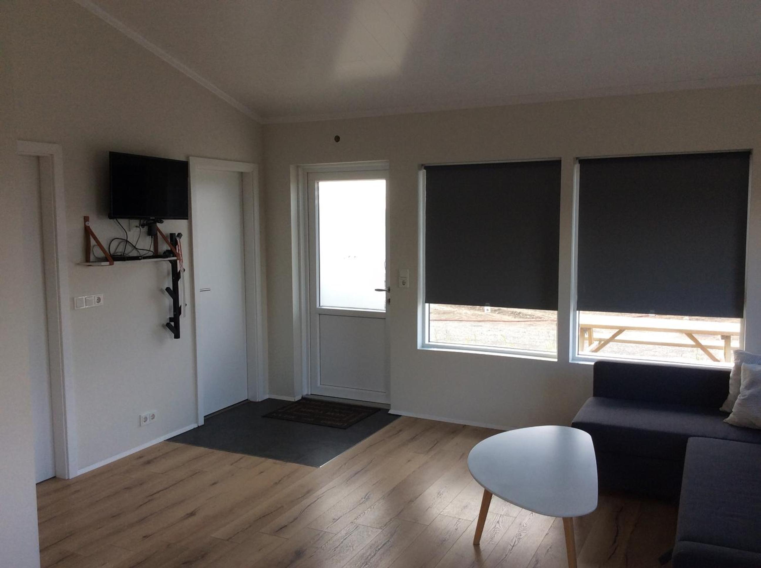 One-Bedroom House - Photo 7