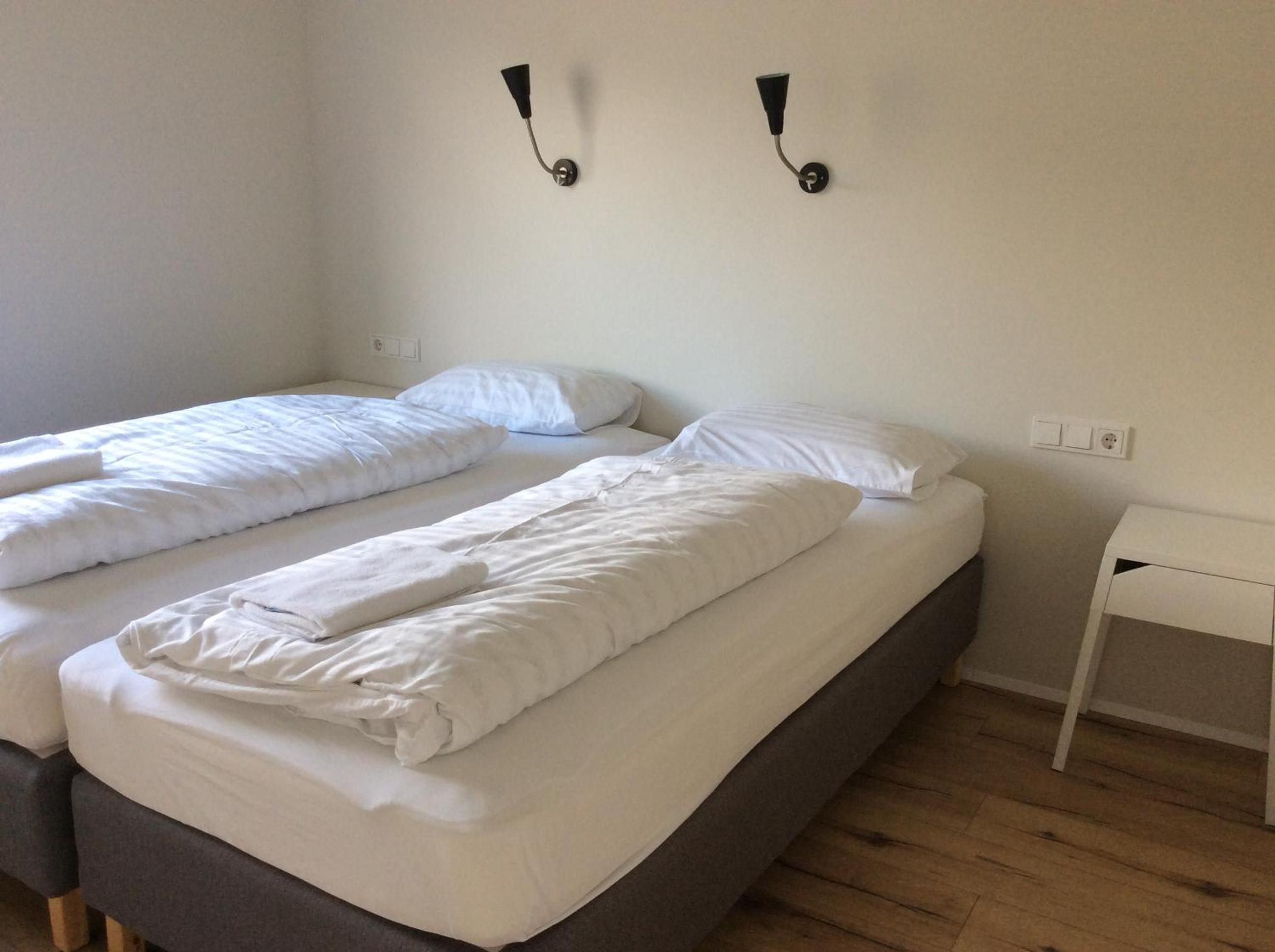 One-Bedroom House - Photo 6
