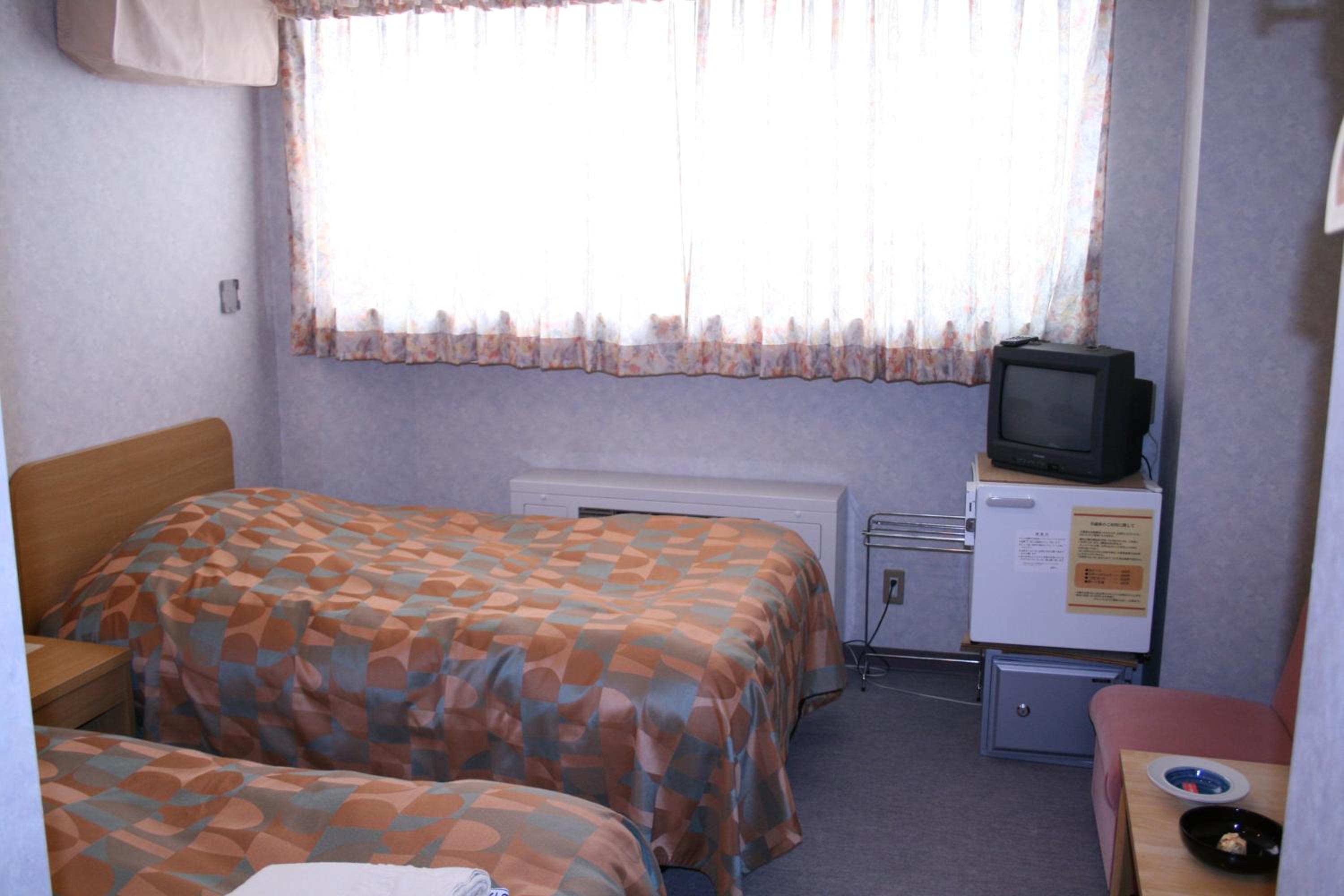 Compact Twin Room - Annex photo 3