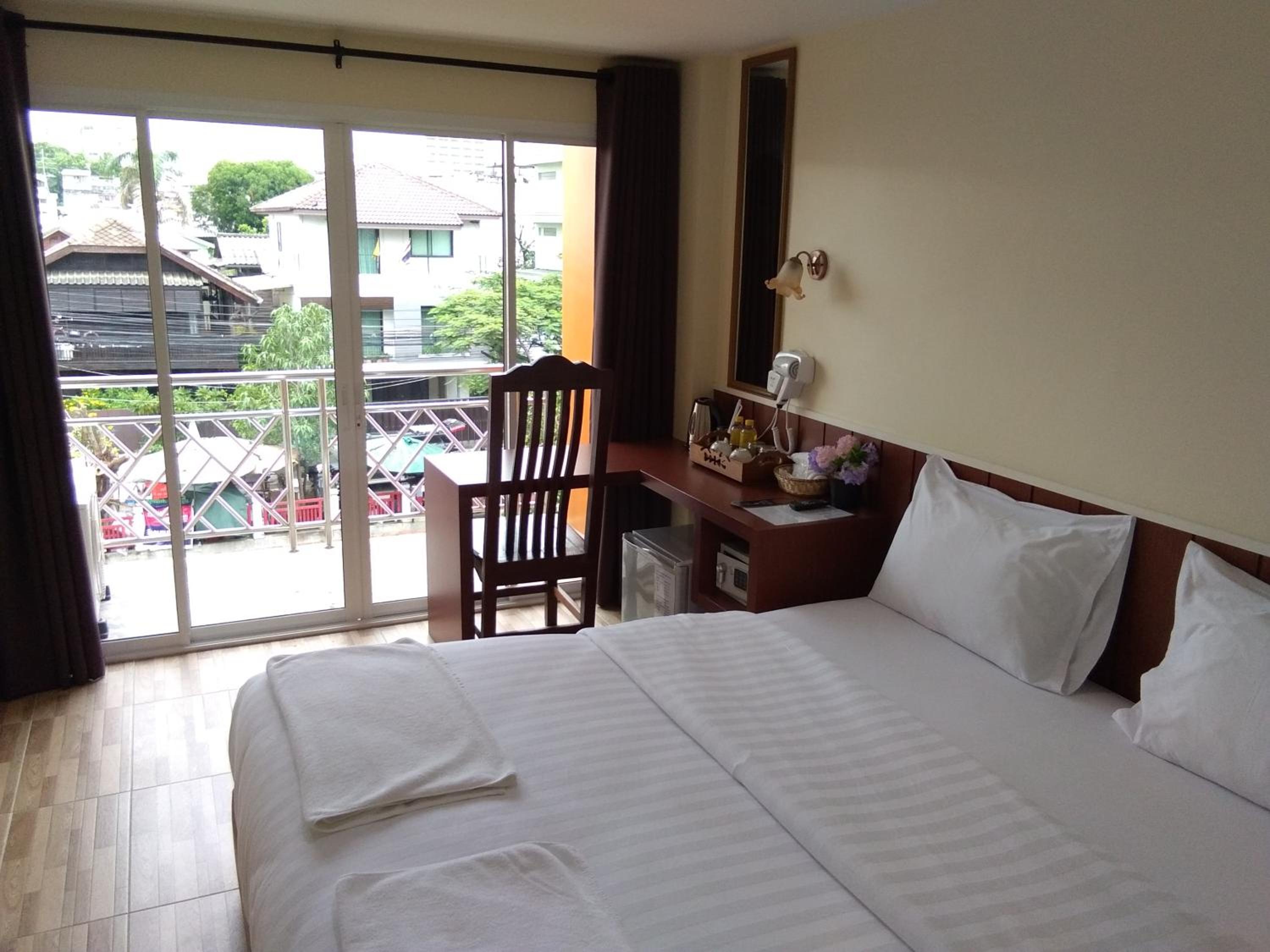 Double Room with Garden View photo 3