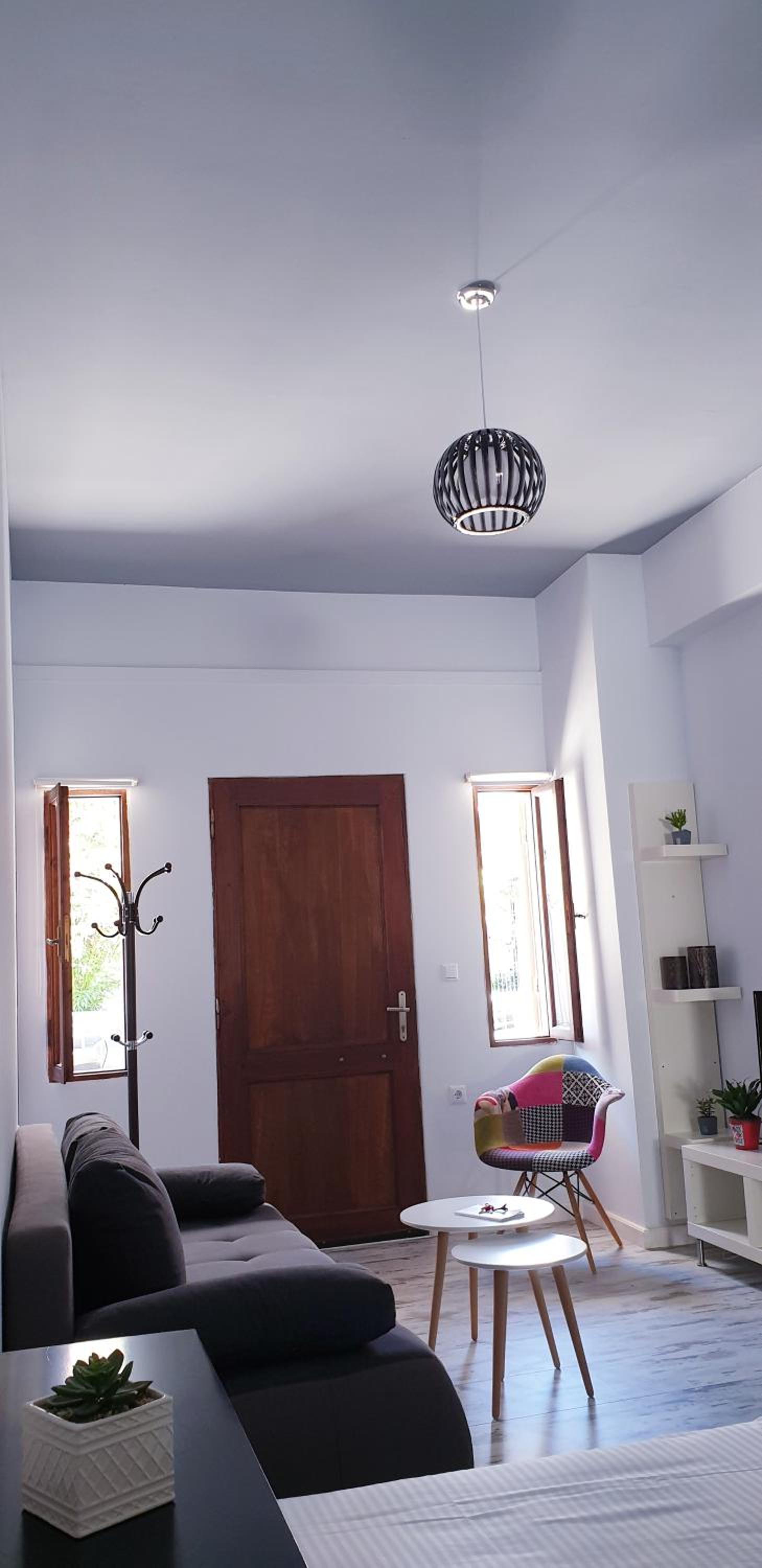 Apartment - Ground Floor - Photo 2