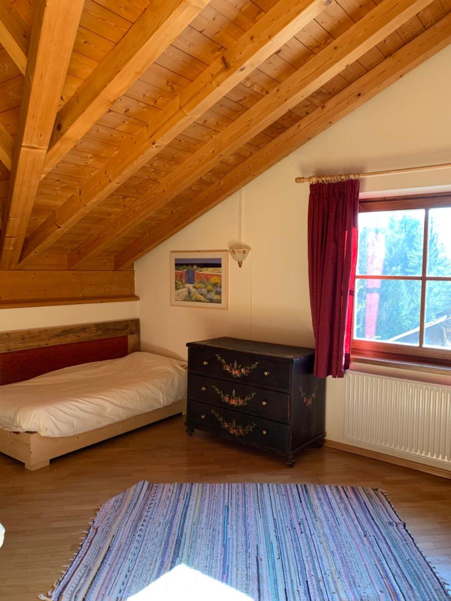 Two-Bedroom Apartment - Attic - Photo 11