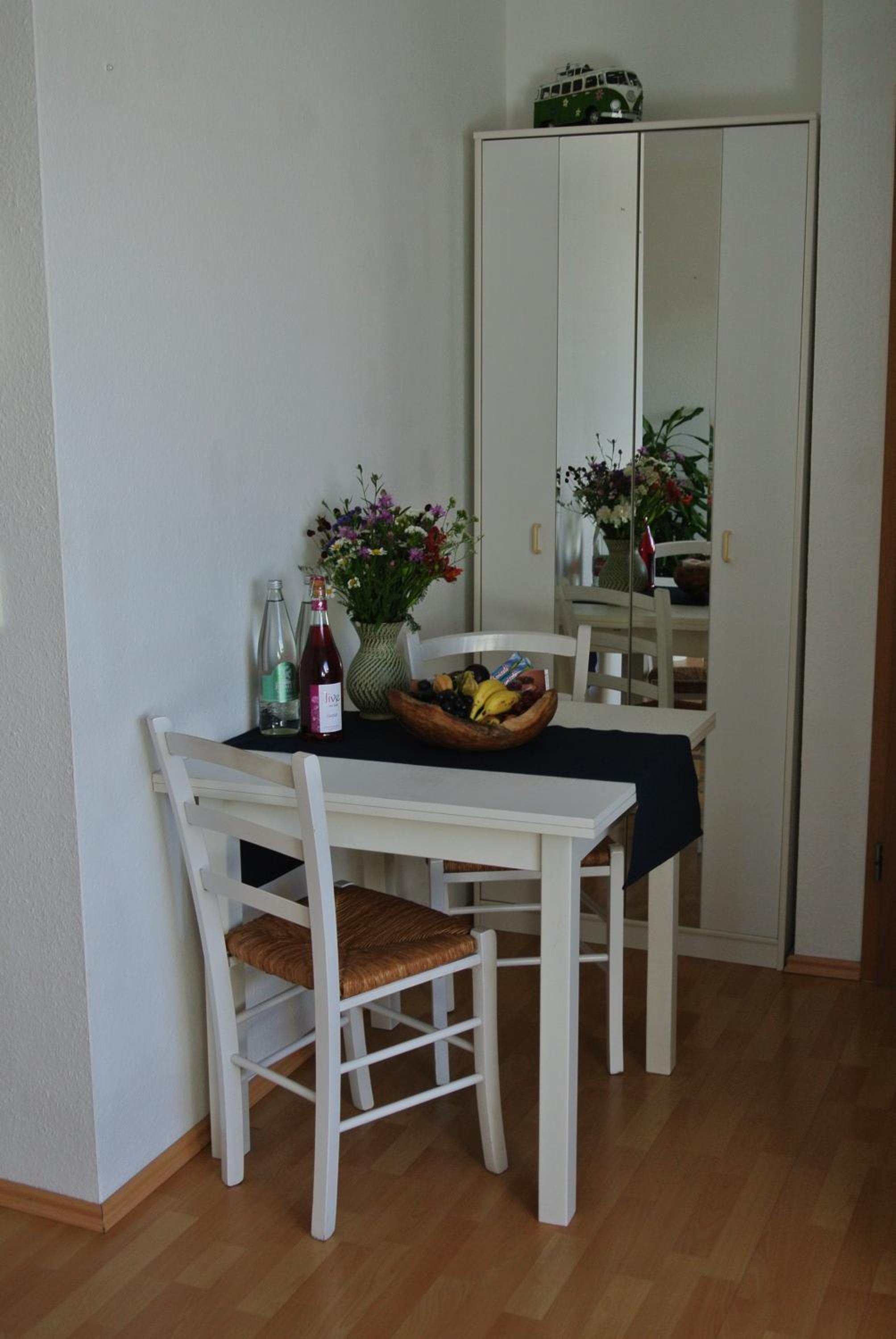 Apartment photo 2