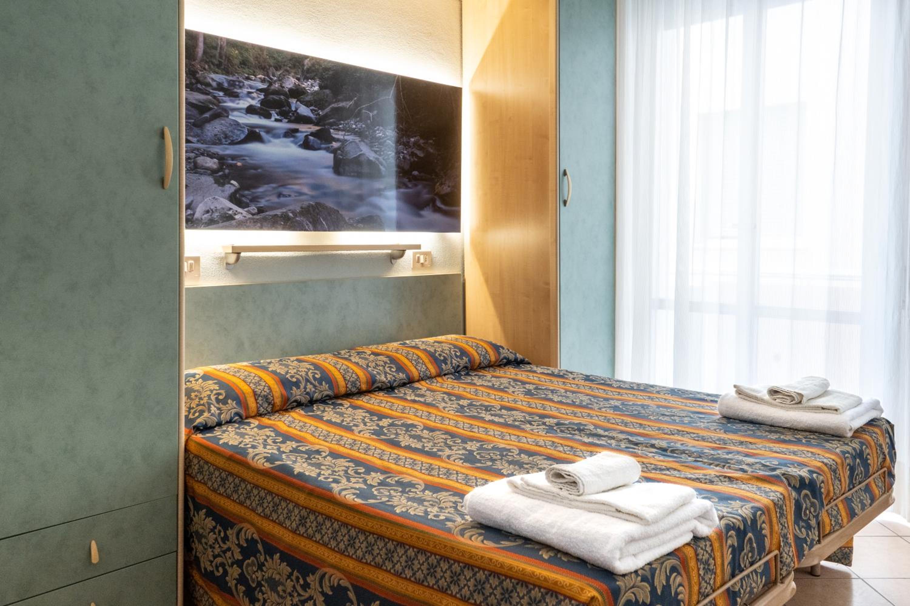 Superior Double or Twin Room photo 1