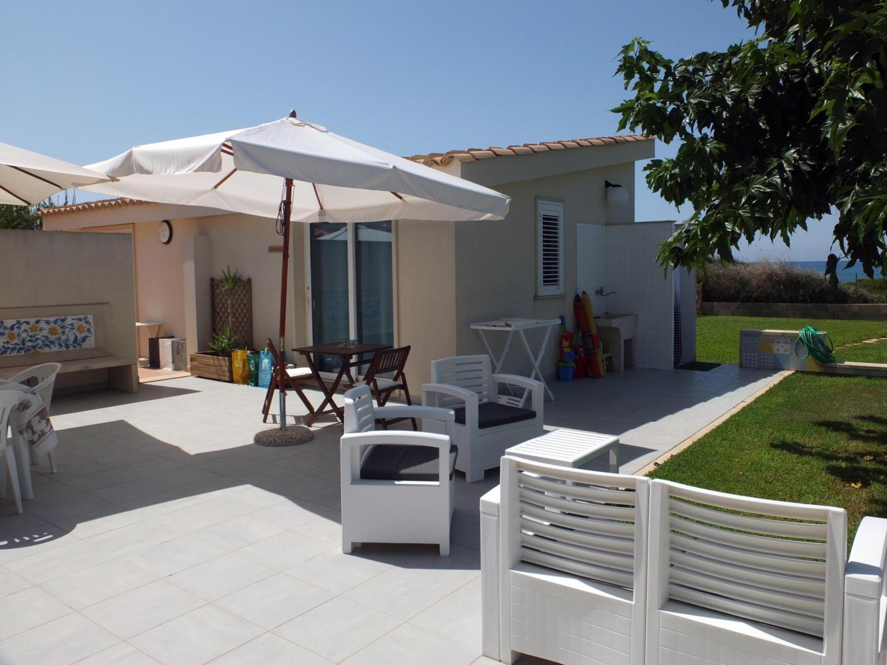 Villa with Sea View photo 2