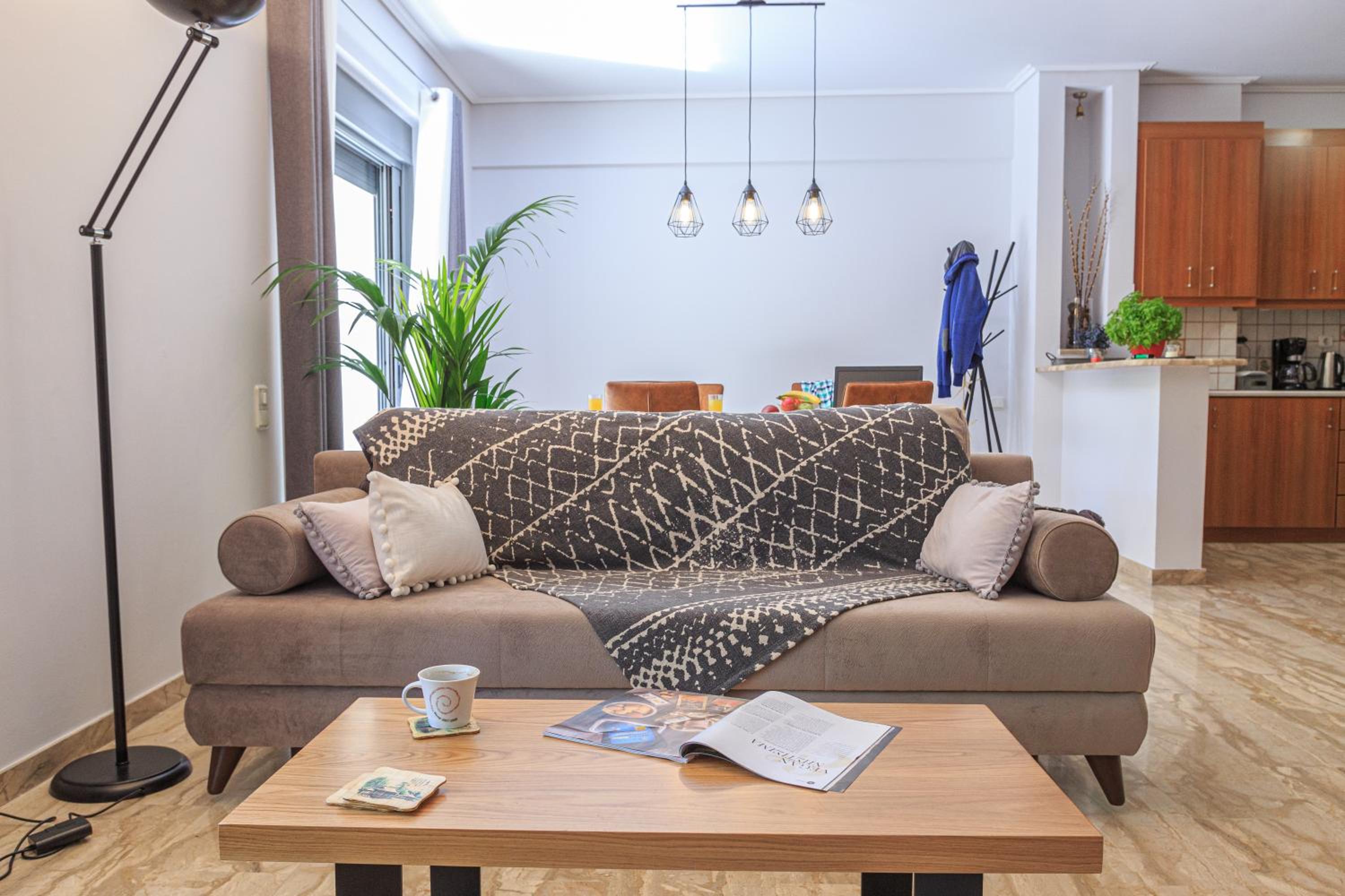 One-Bedroom Apartment