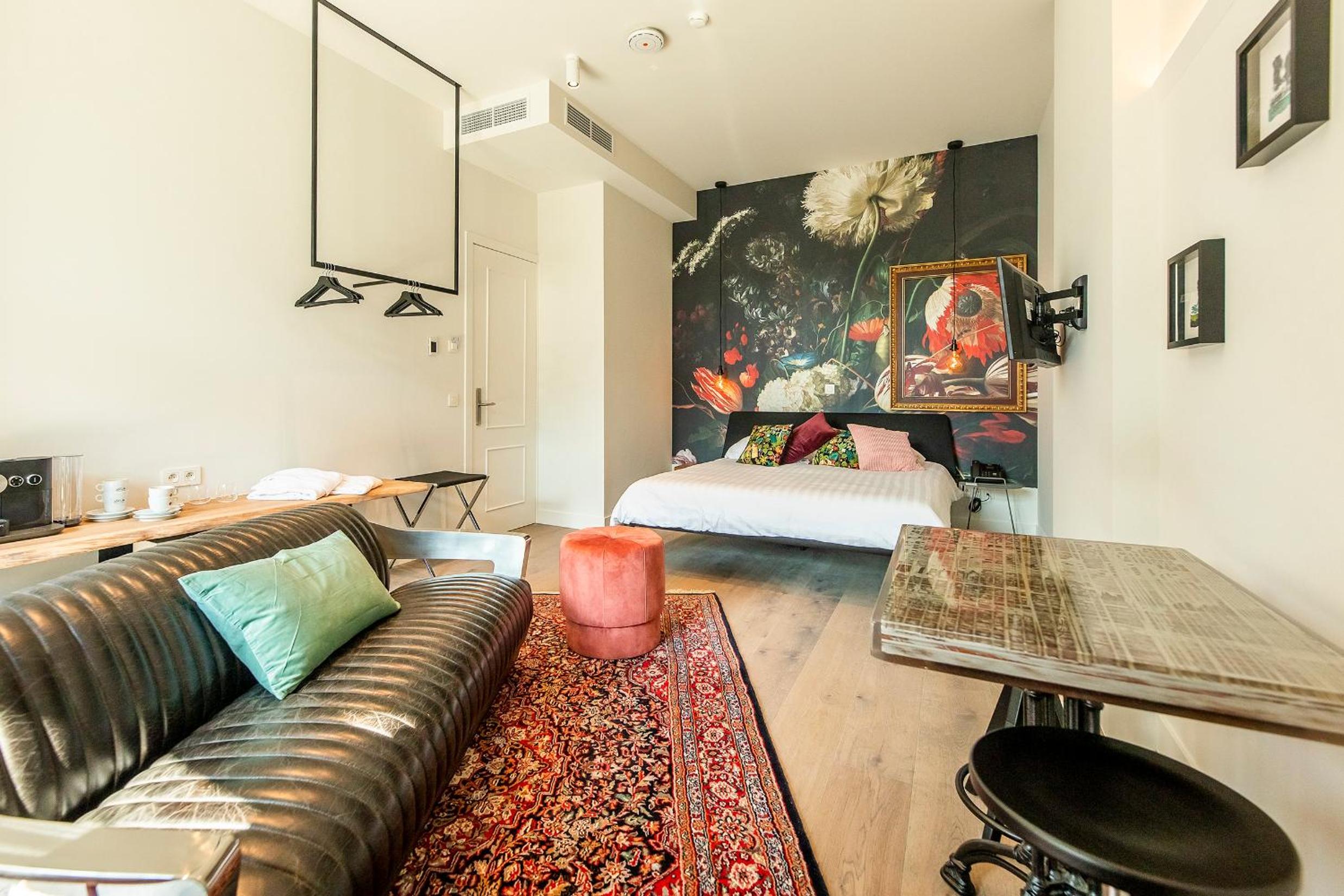 Deluxe Double Room with Terrace photo 3