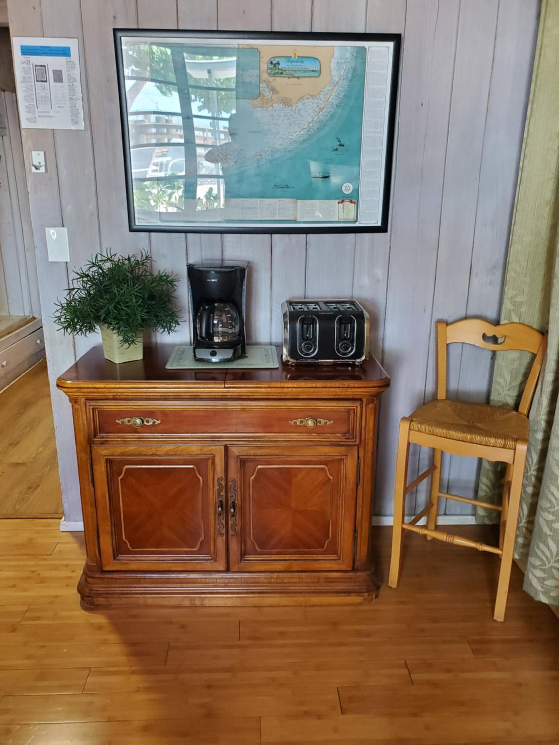 Queen Room with Sea View #3 - Photo 4