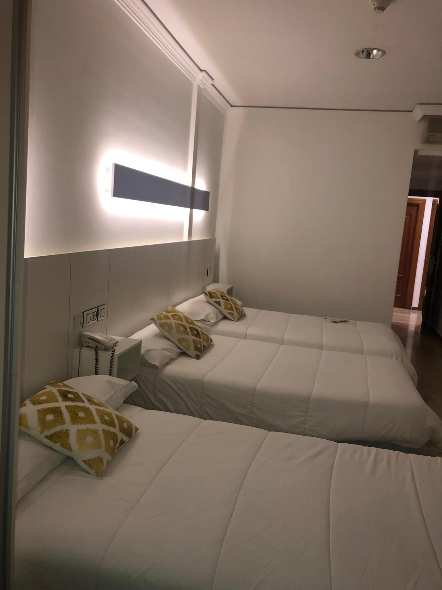 Triple Room - Photo 1