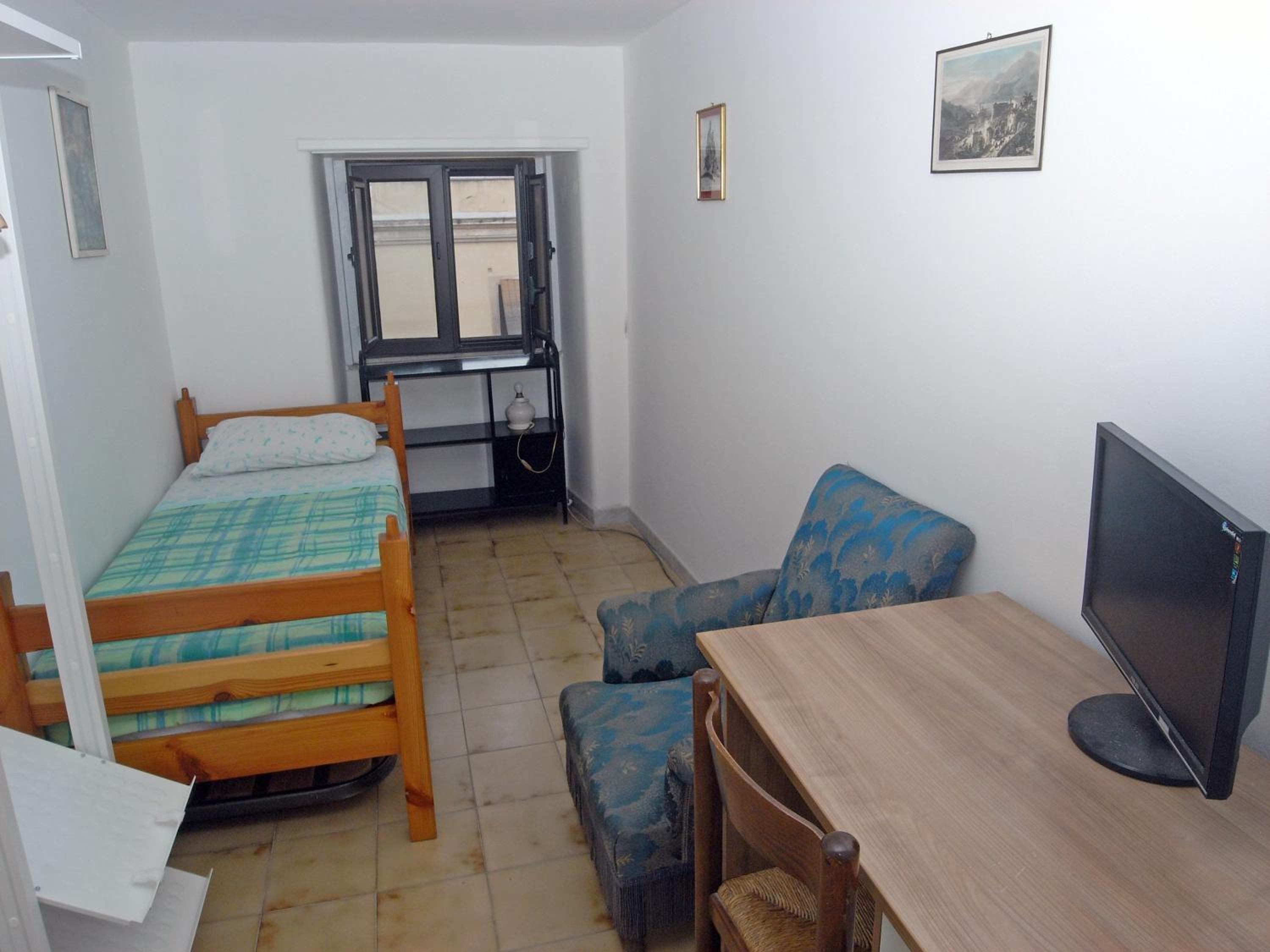 Single Room with Bathroom