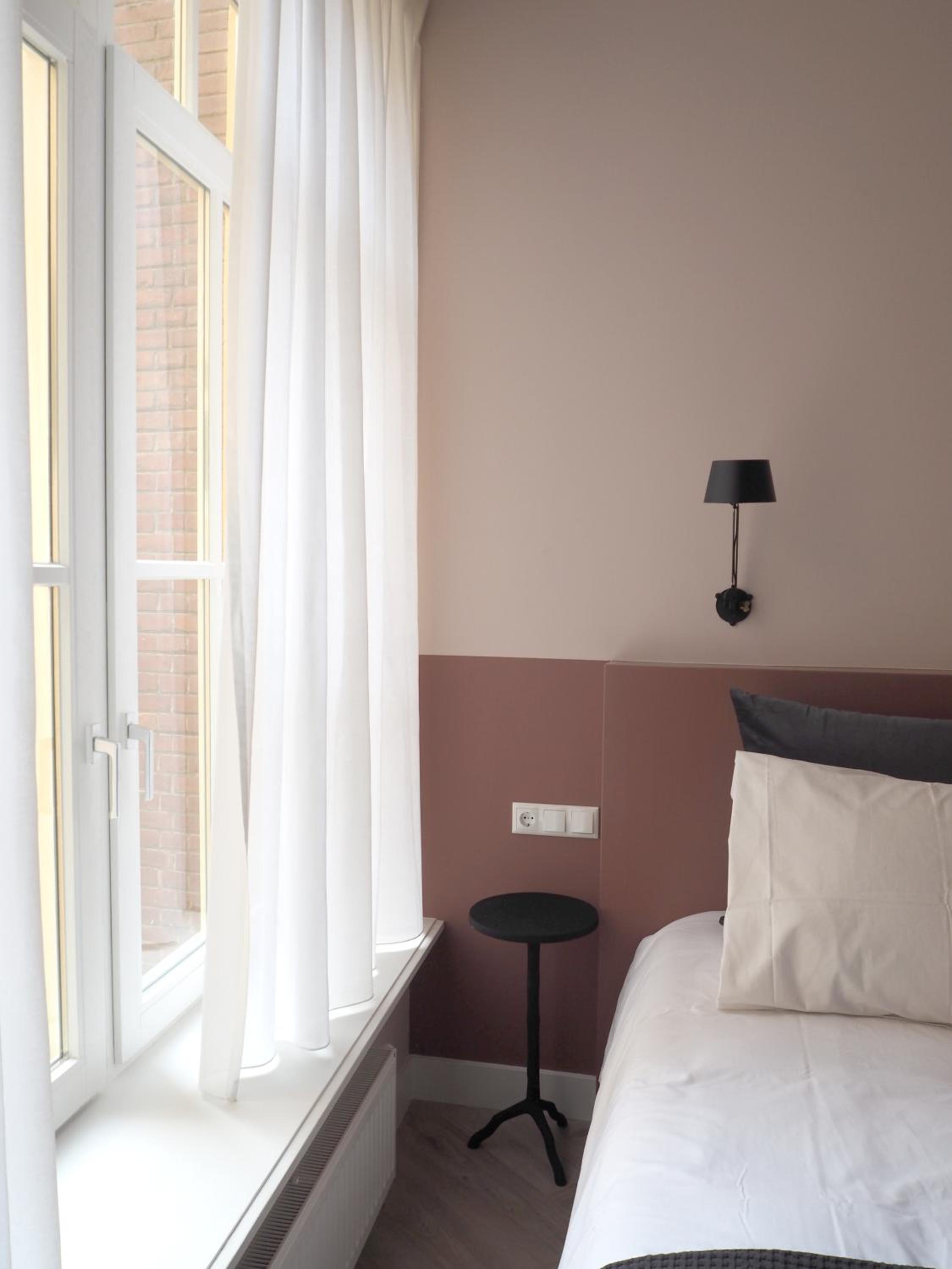 Queen Room - Photo 2