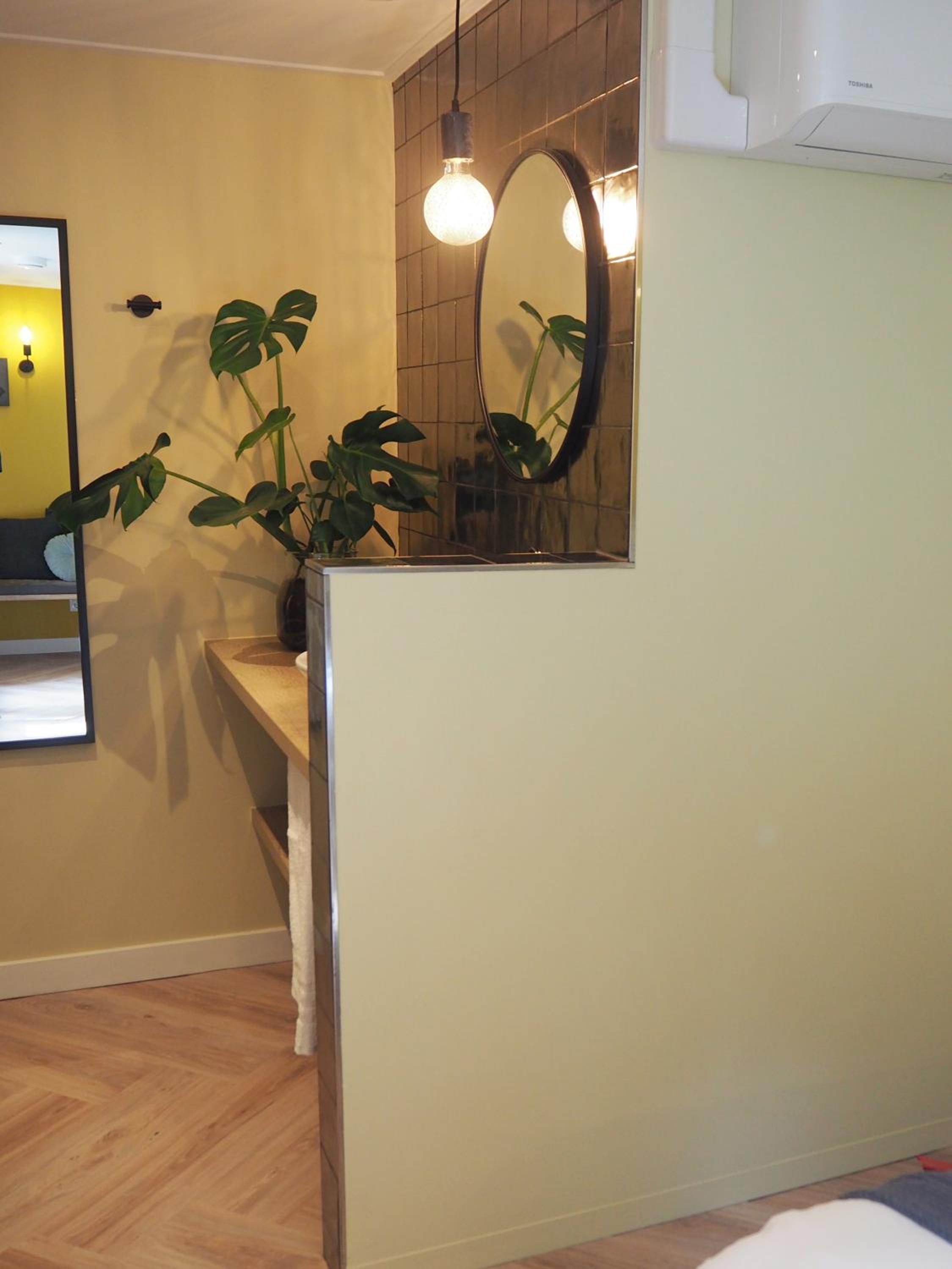 Small Double Room - Photo 4