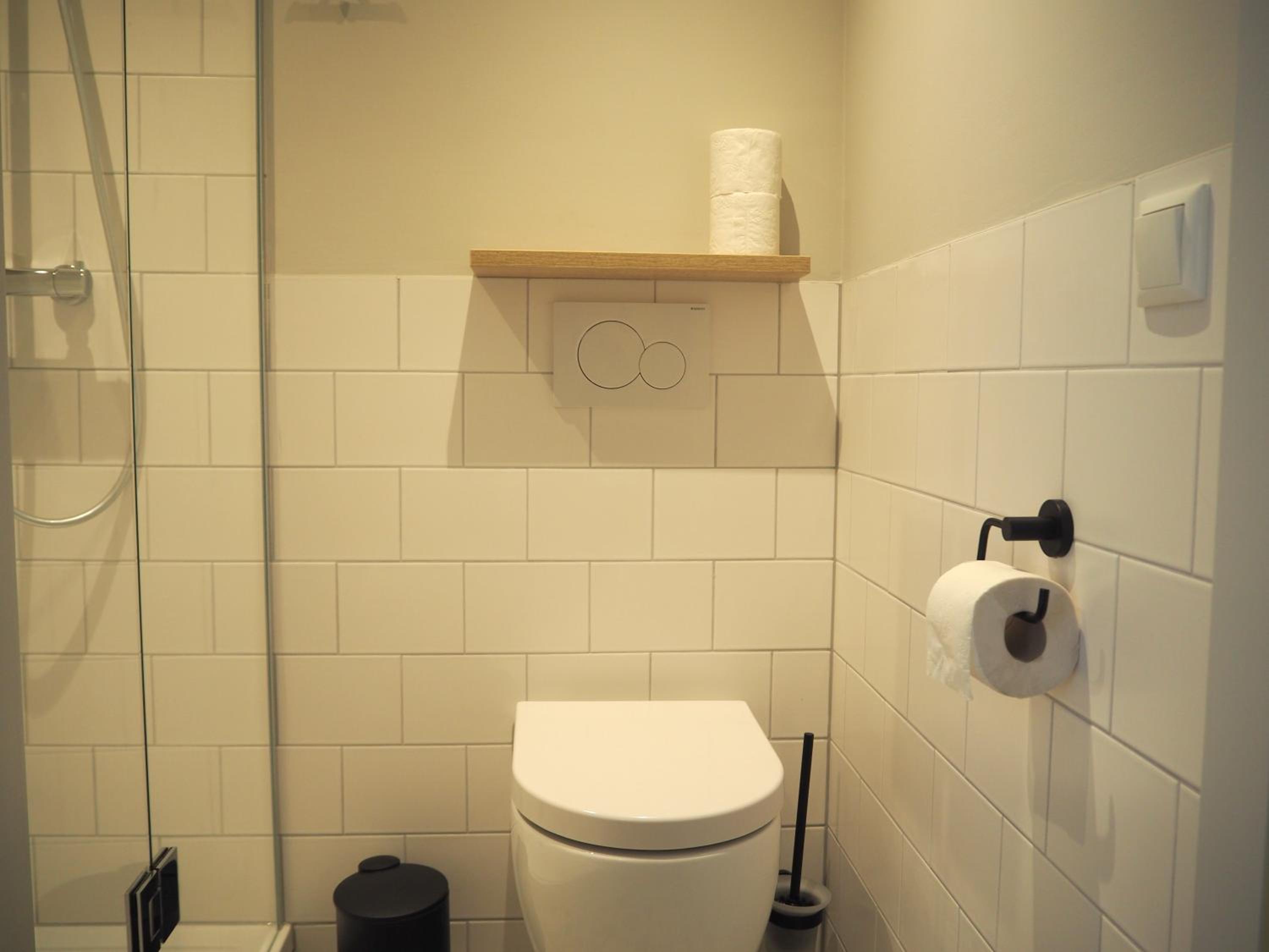 Double Room - Photo 7