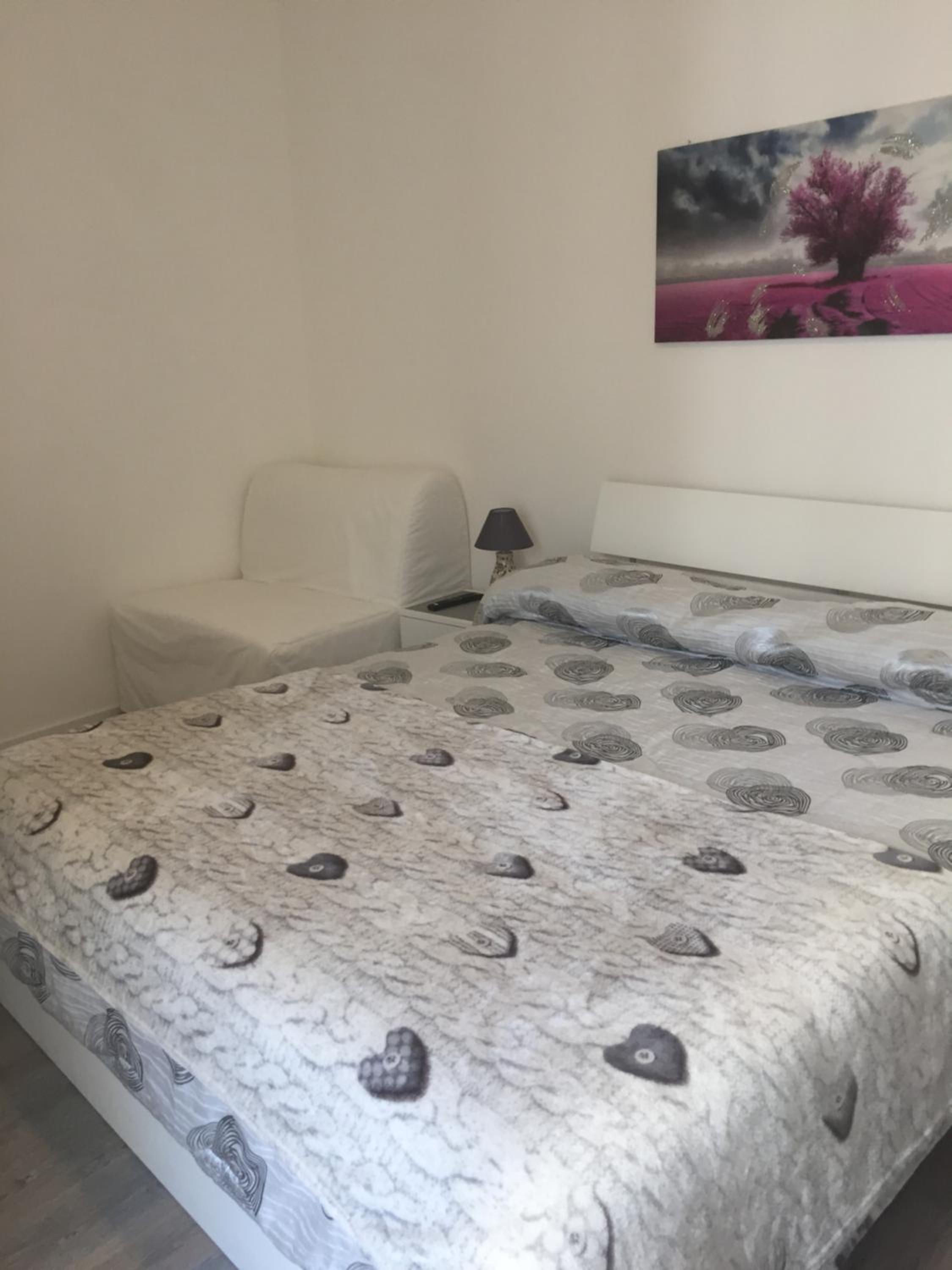 Double Room with Private Bathroom - Photo 1