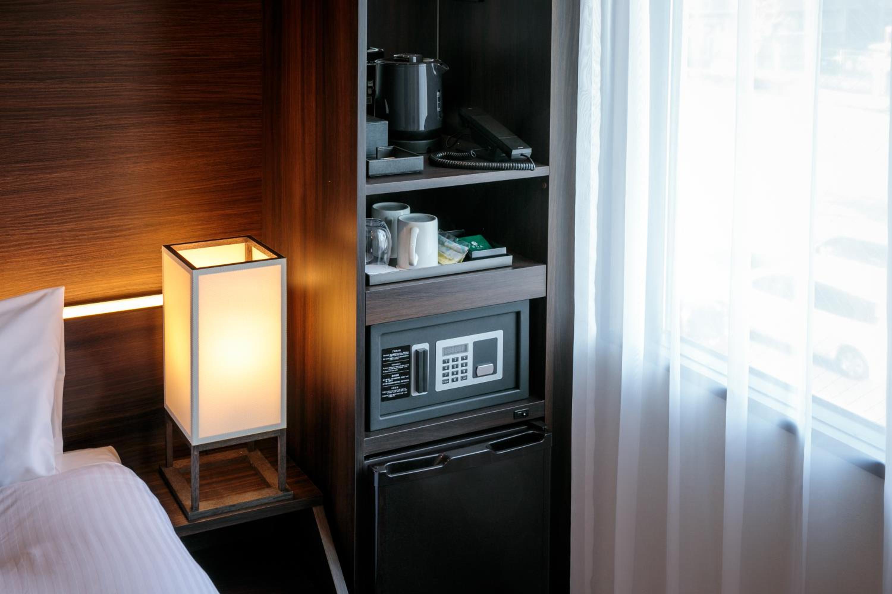 Twin Room - Photo 9