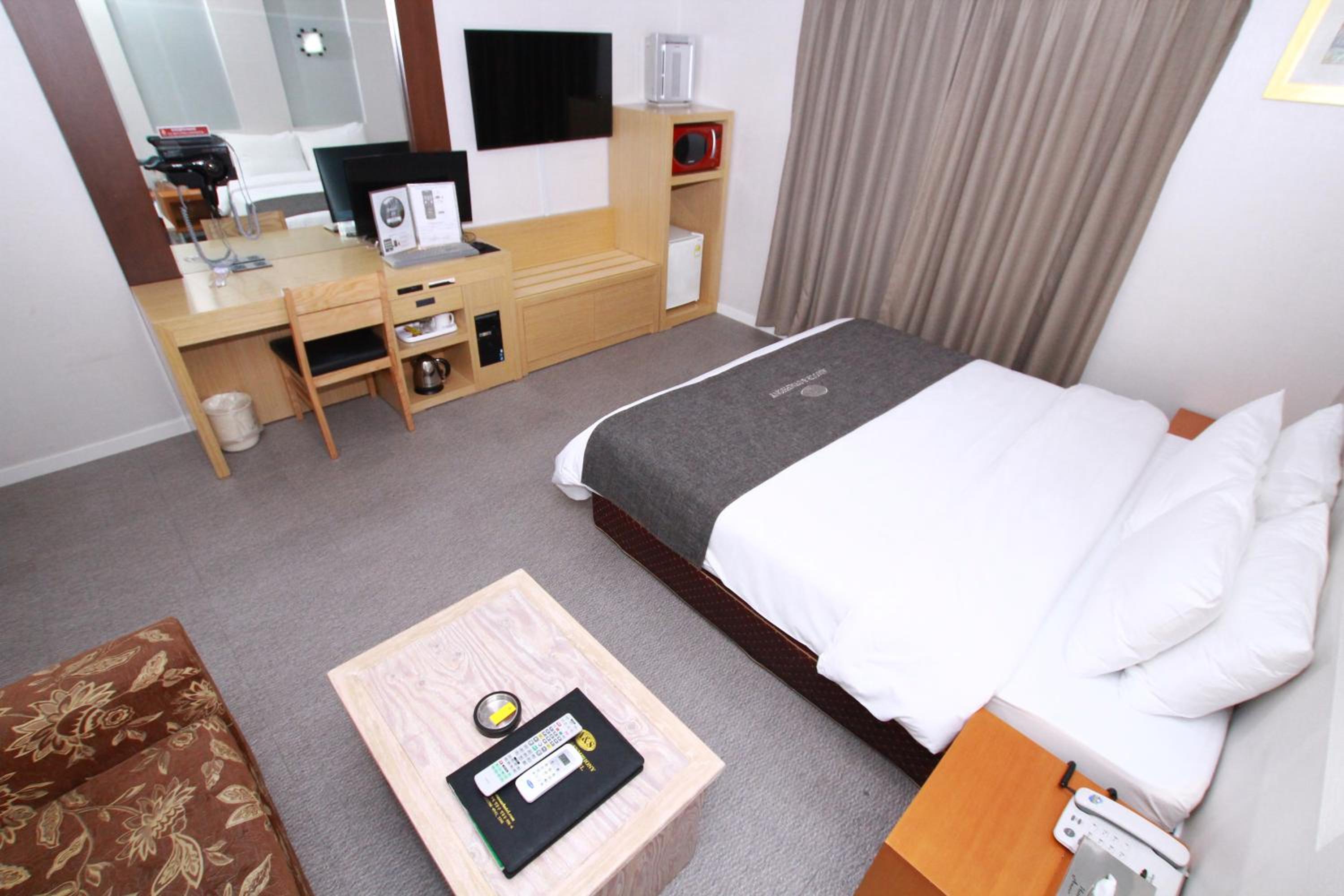 Superior Double Room - Photo 11
