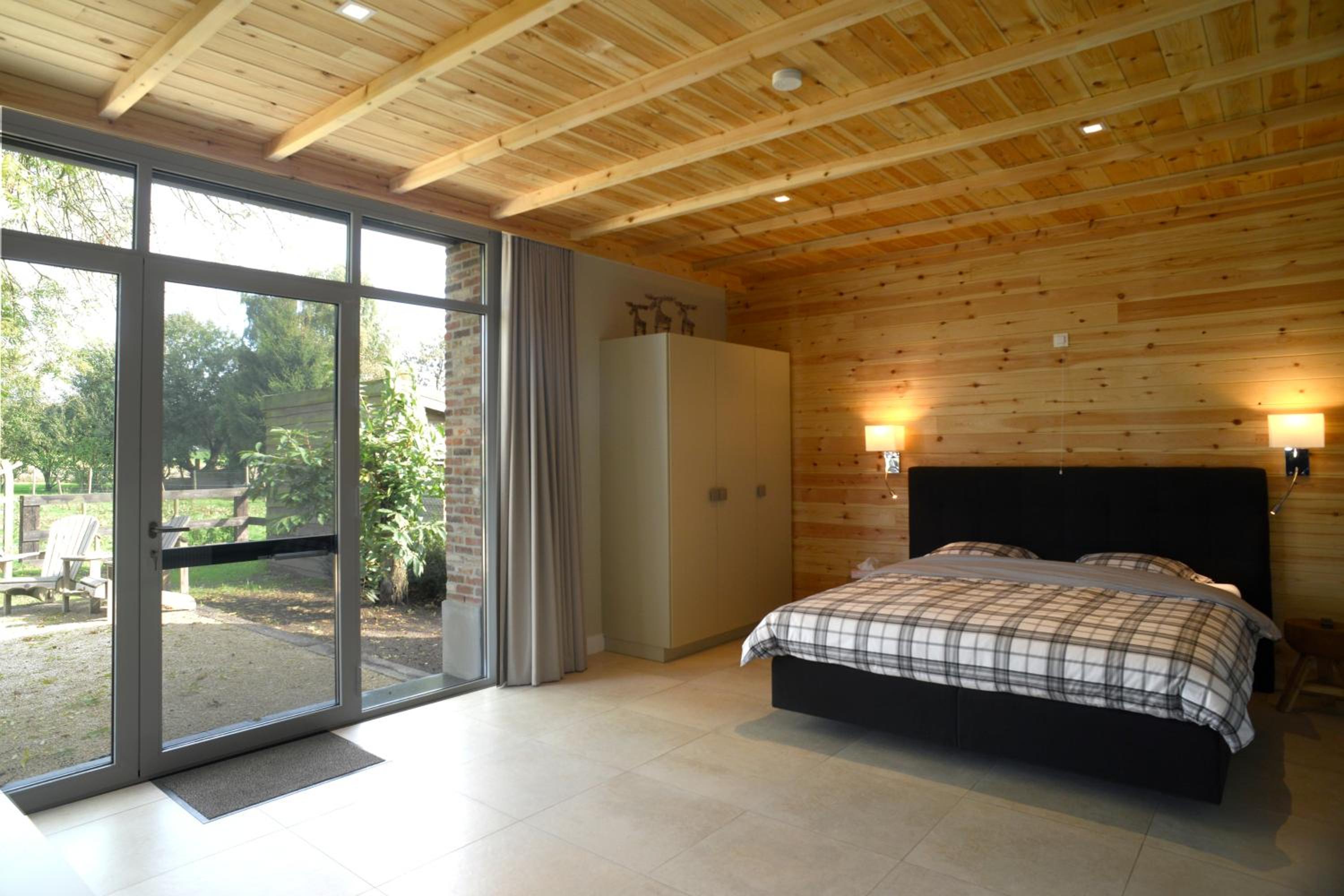 Deluxe Double Room photo 3