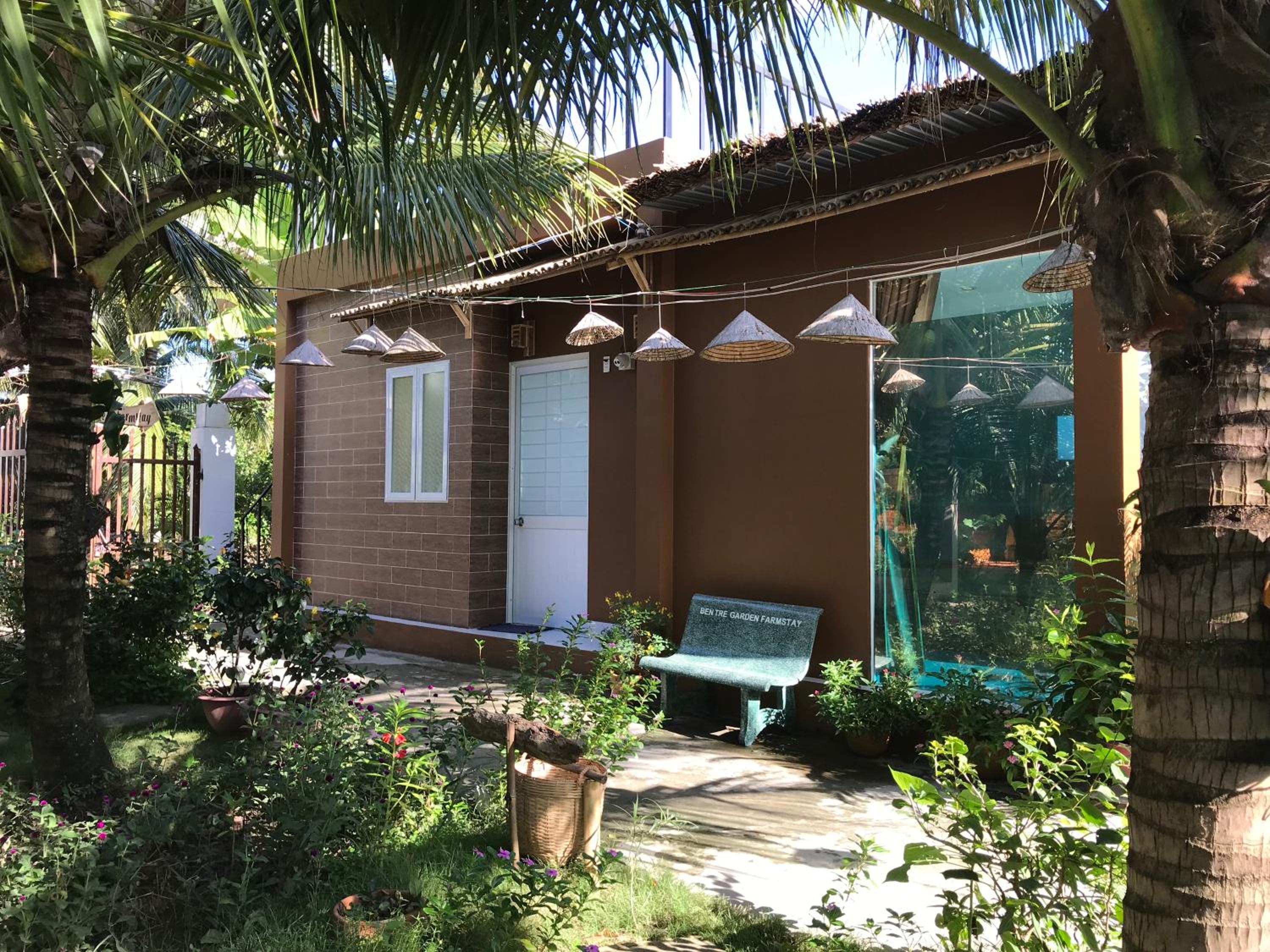 Family Room with Terrace - Photo 5