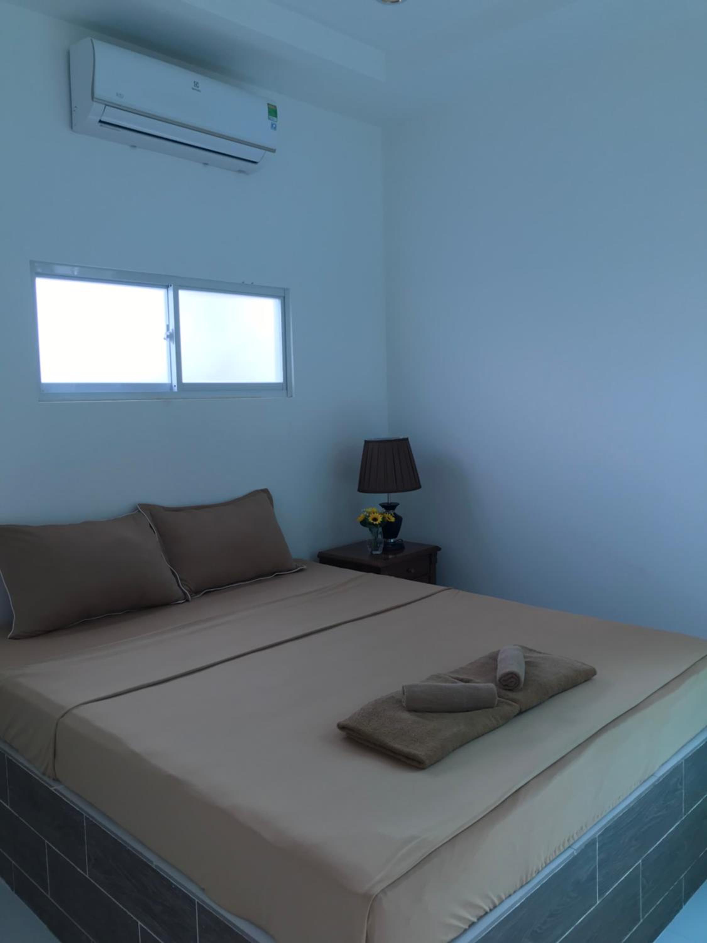 Family Room with Terrace - Photo 29