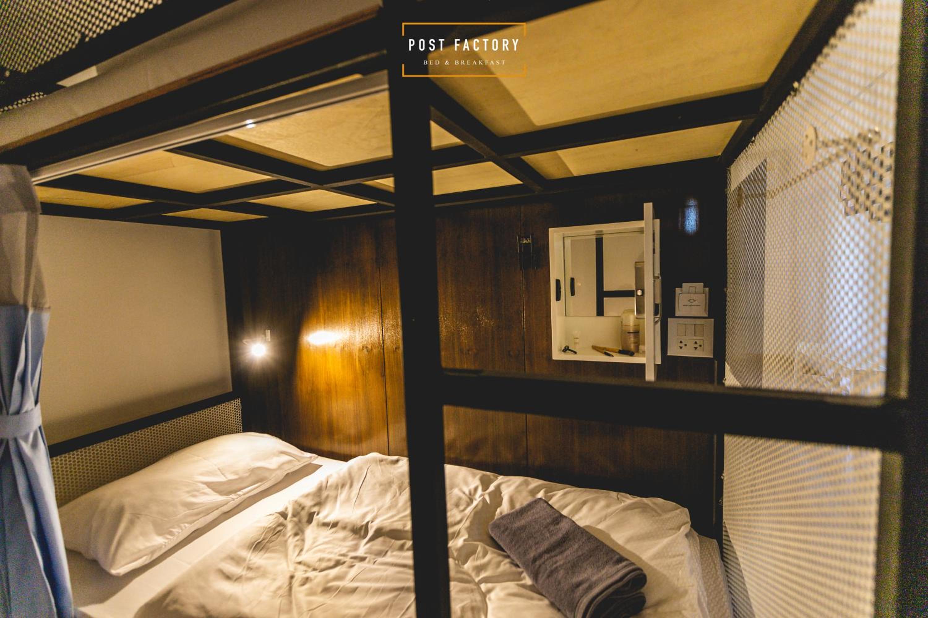 Bunk Bed in Female Dormitory Room   photo 2