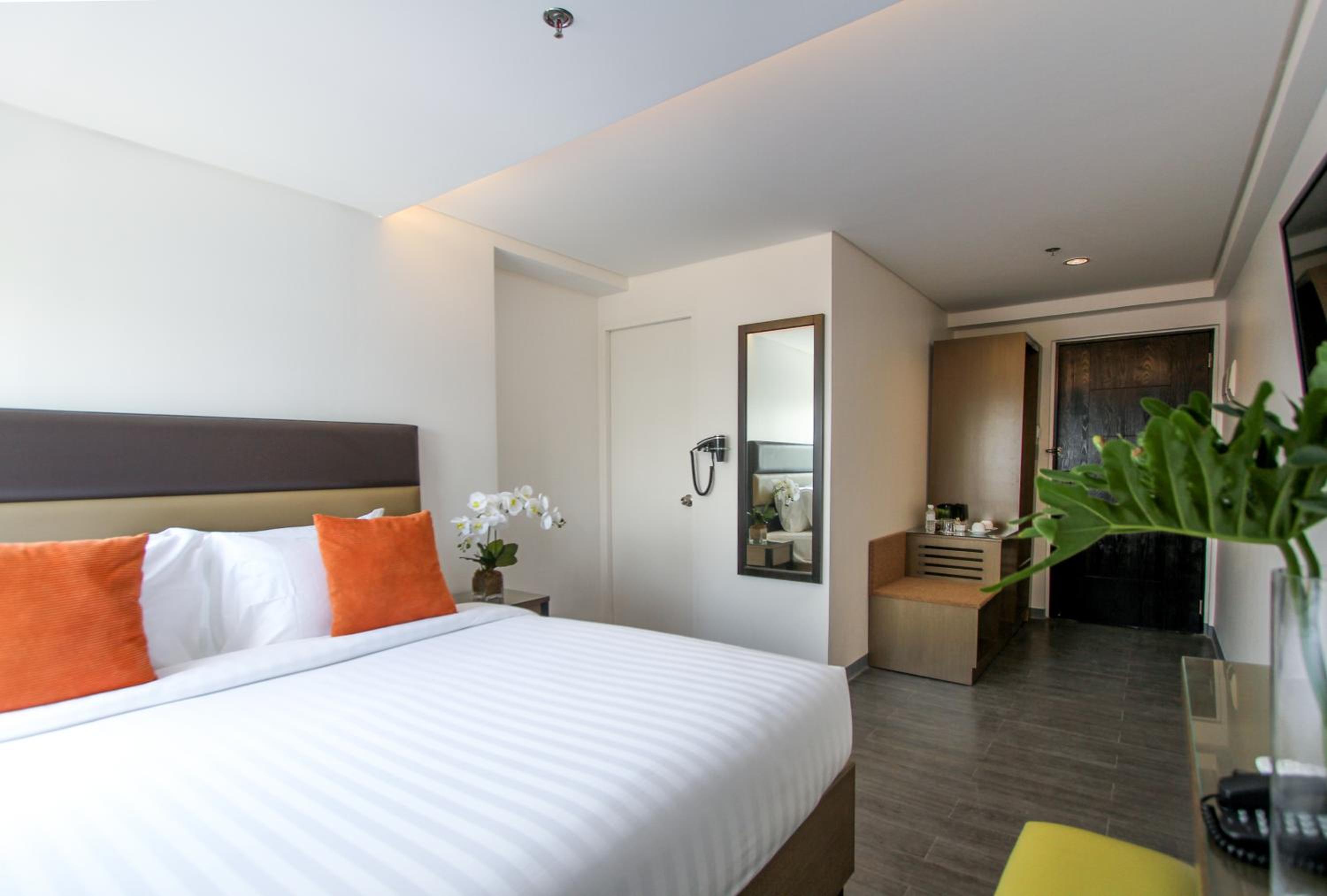 Deluxe Queen Room - Photo 1