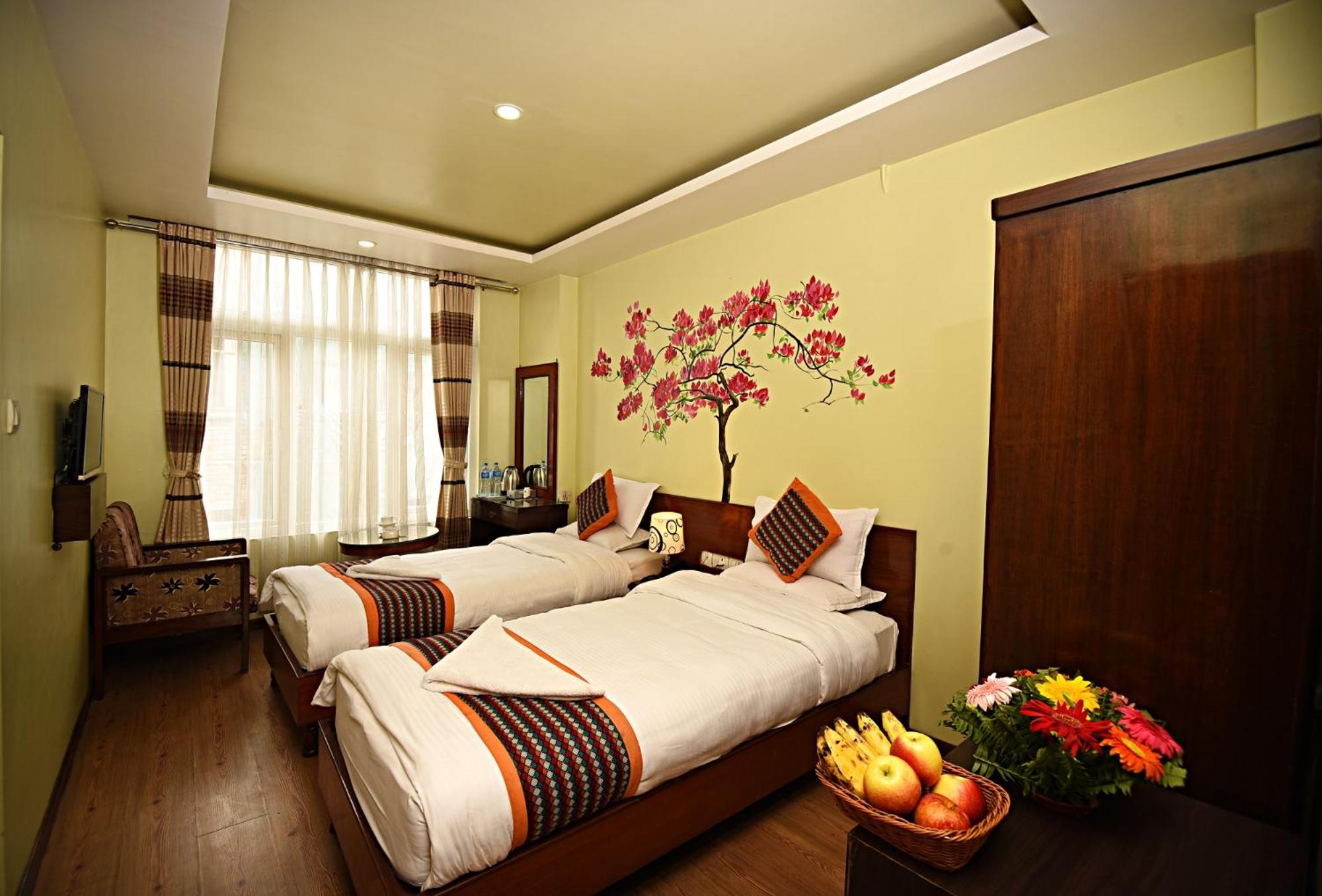 Deluxe Double or Twin Room photo 3