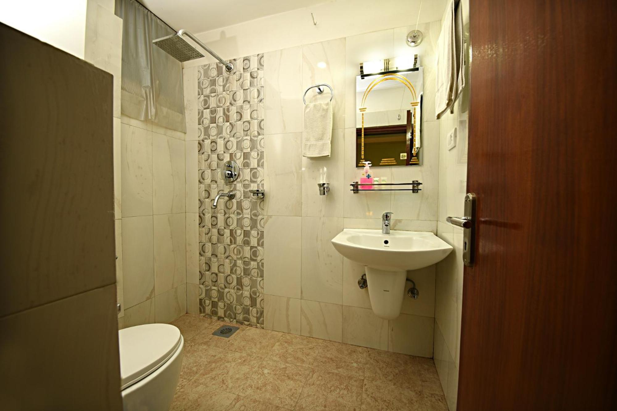 Standard Double Room photo 2