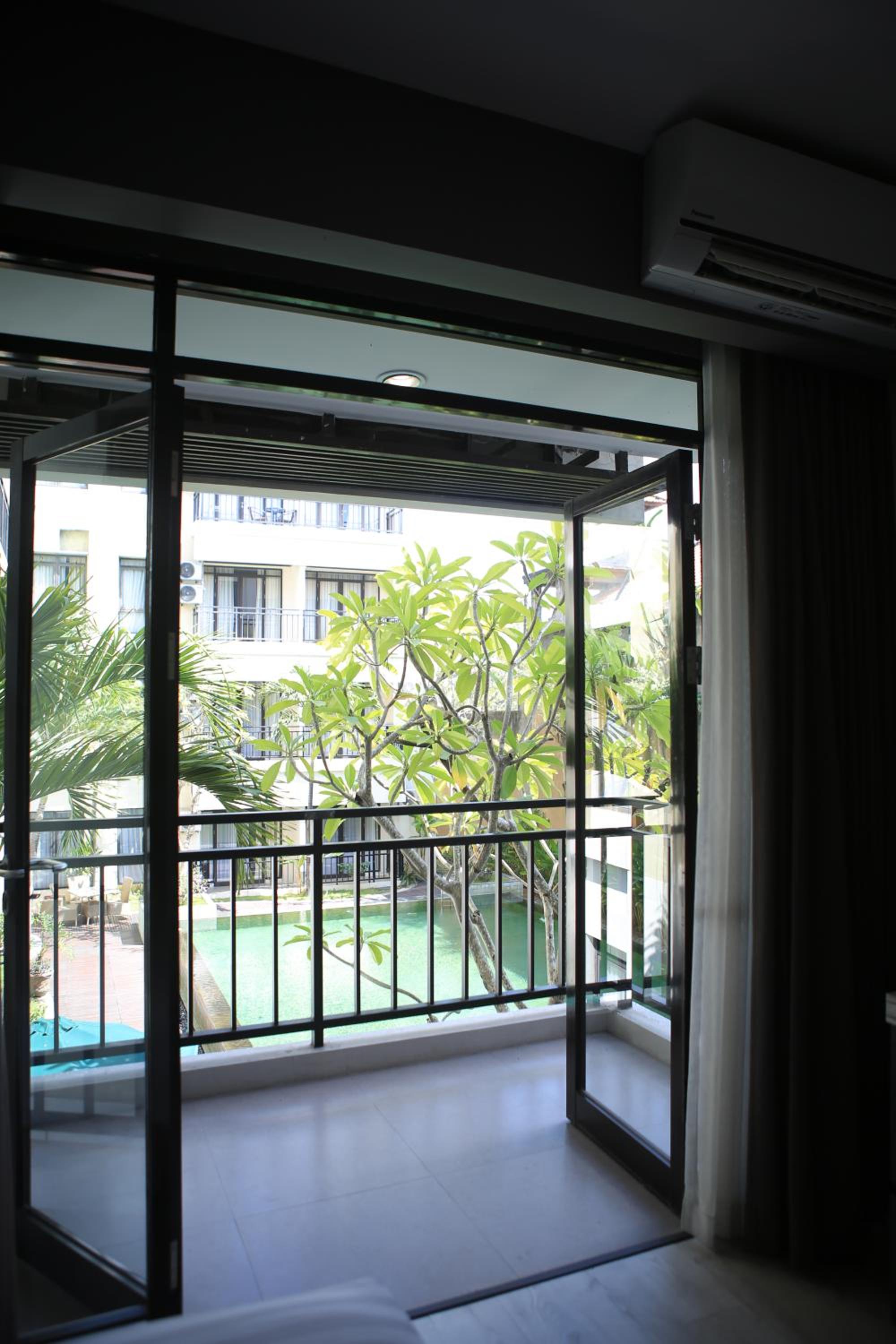 Deluxe Double or Twin Room - Photo 6