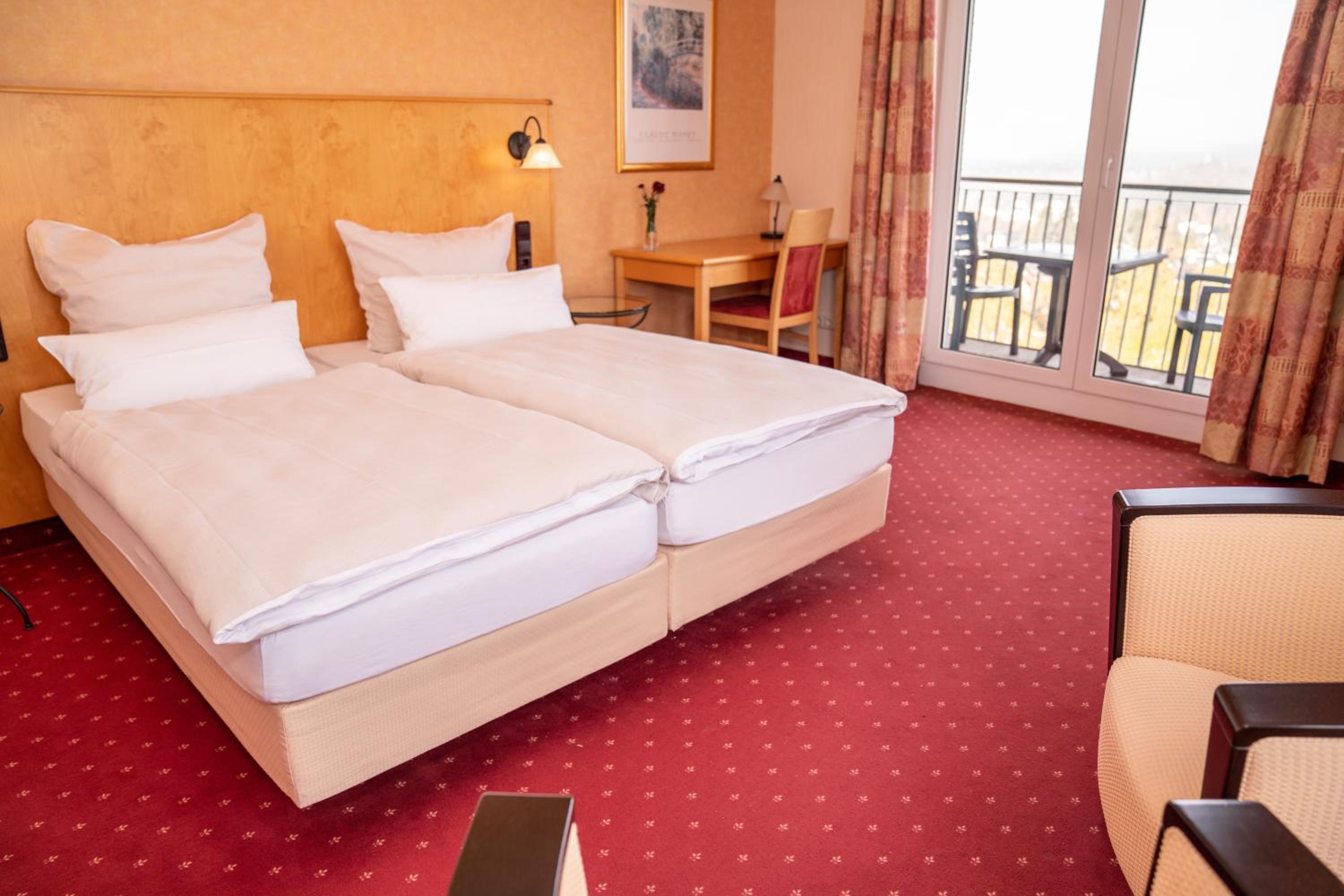 Deluxe Double Room with Balcony photo 1