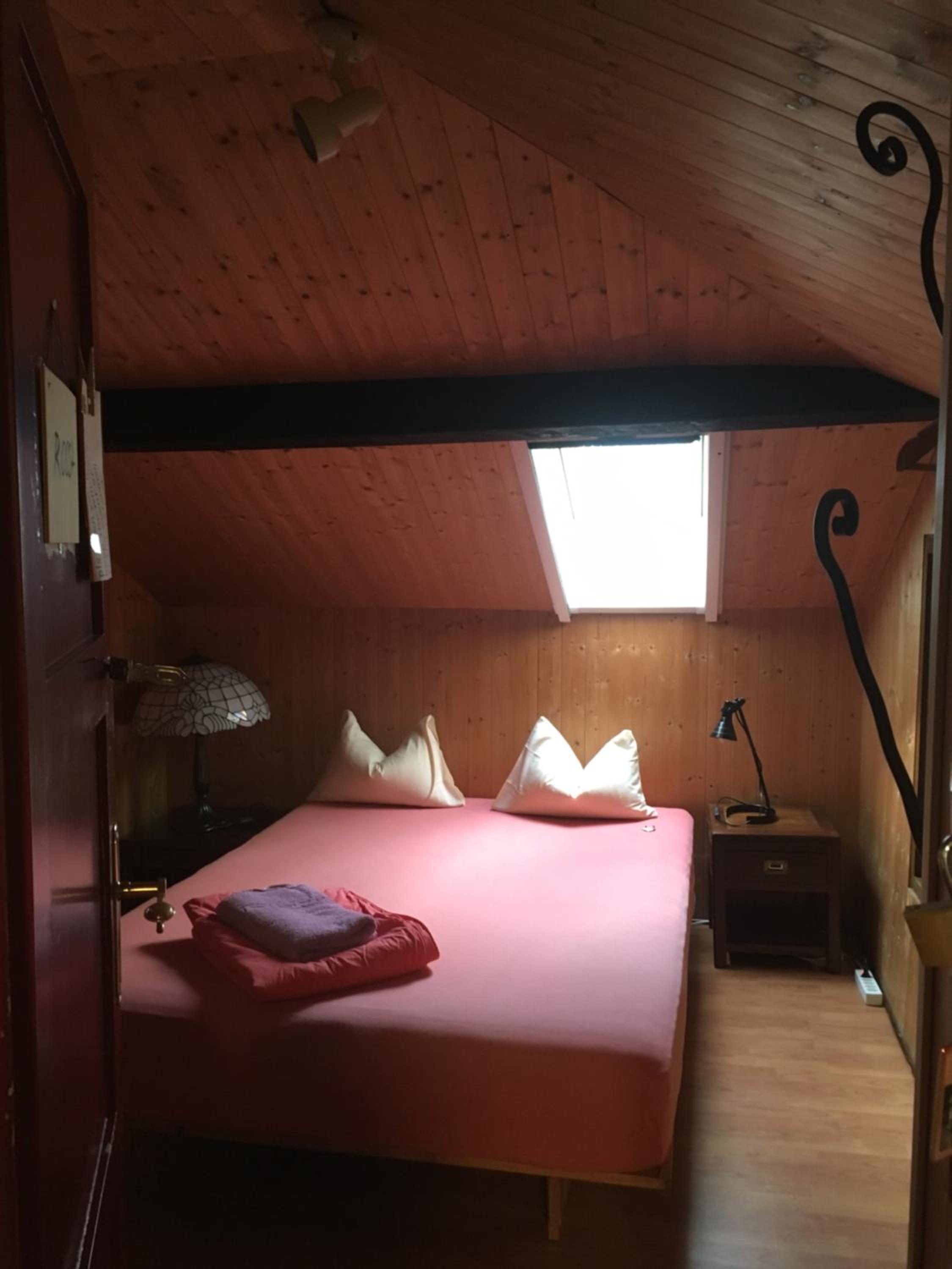 Economy Double Room With Shared Bathroom photo 1