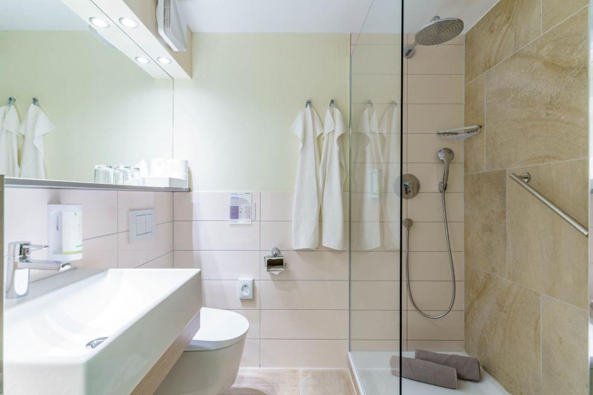 Double Room with Lake View