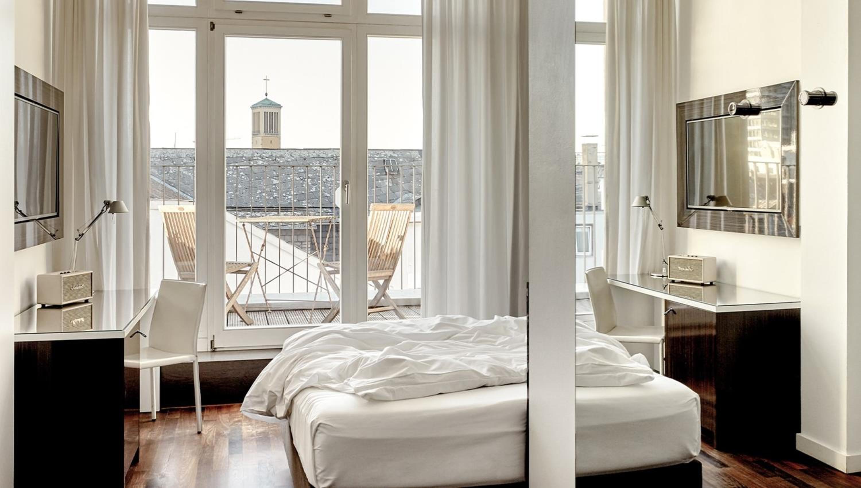 Single Room with Balcony