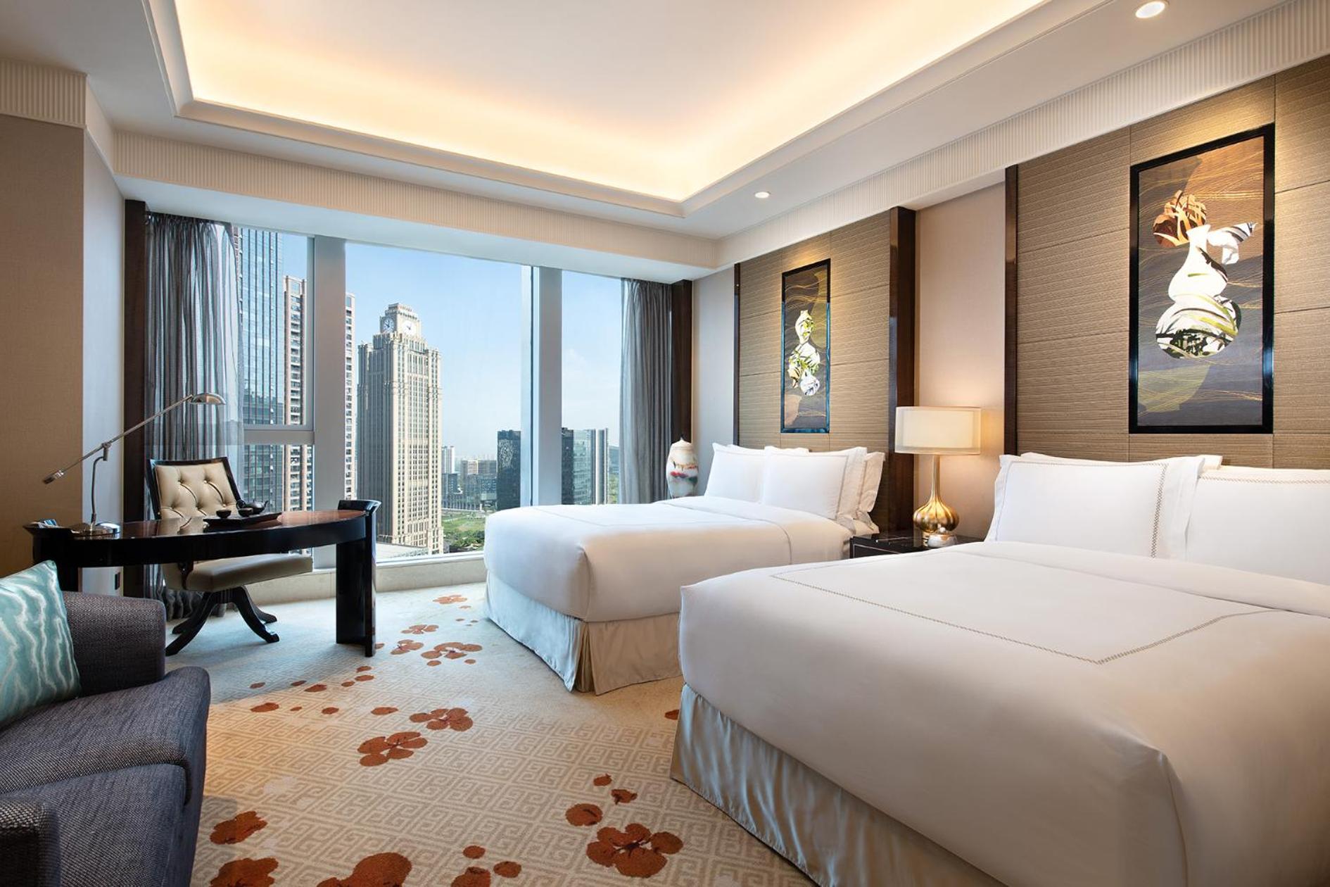 Fairmont Gold Twin Room With 2 Queens