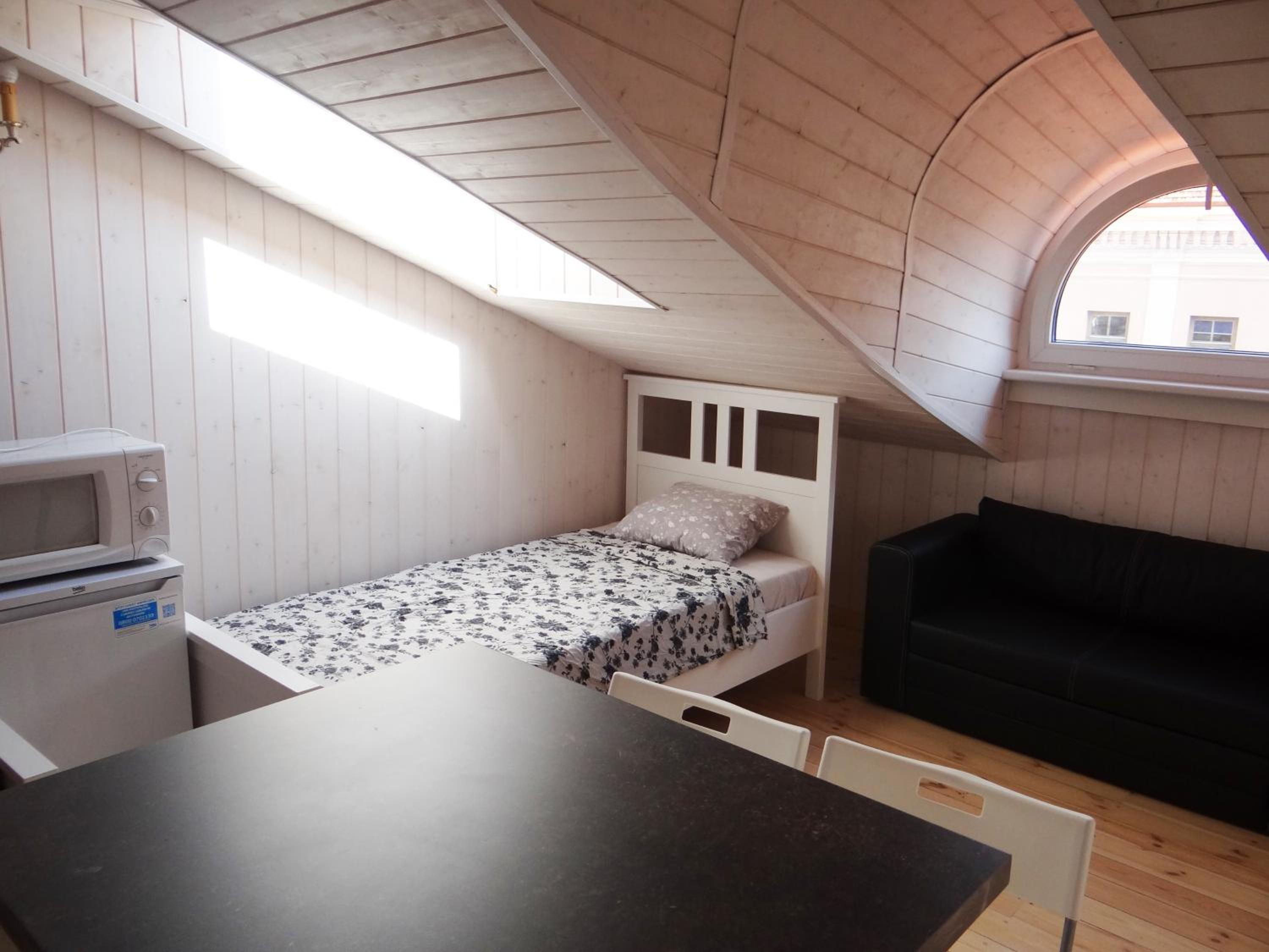 Two-Bedroom Apartment - Photo 6