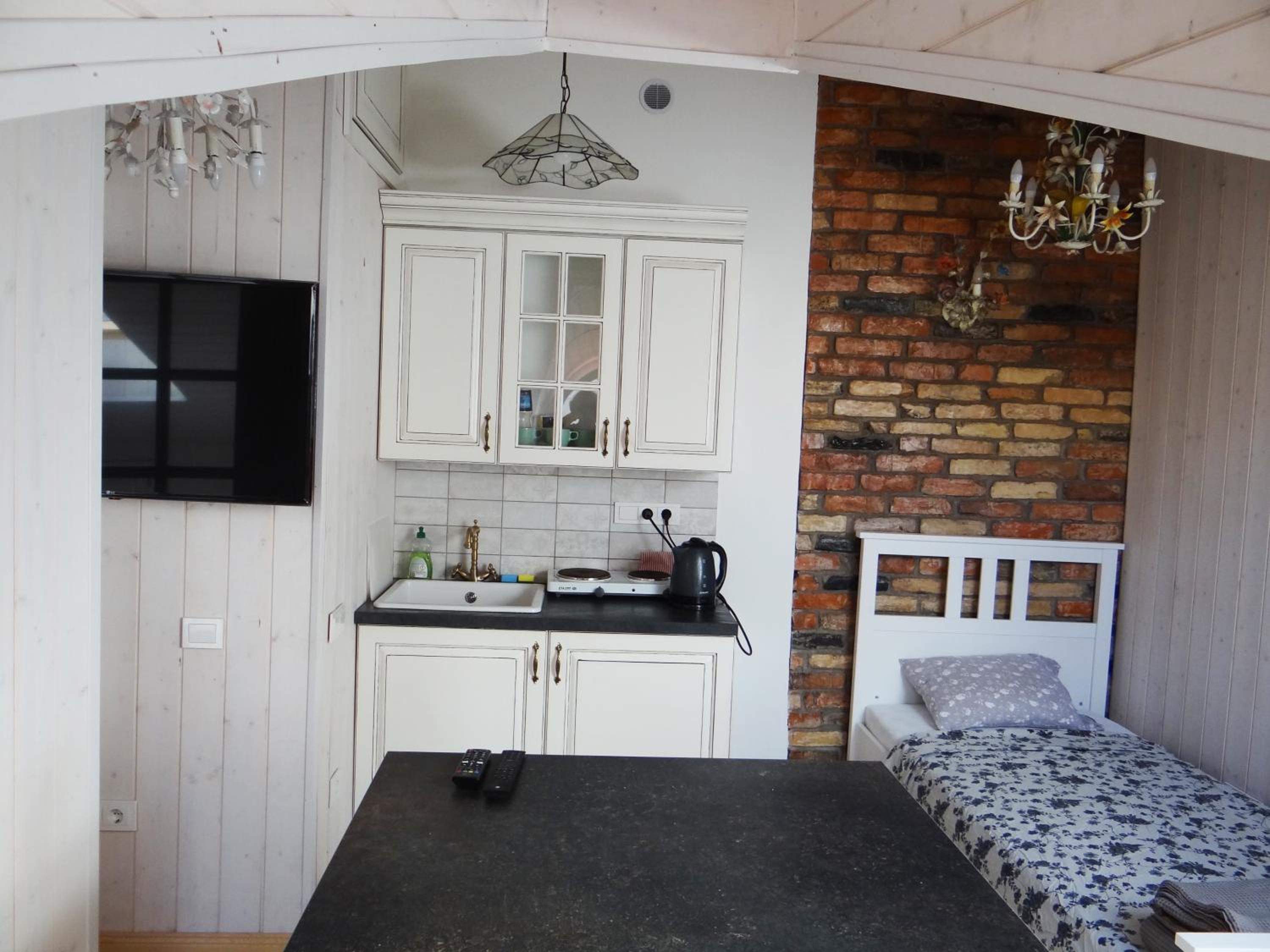 Two-Bedroom Apartment - Photo 8