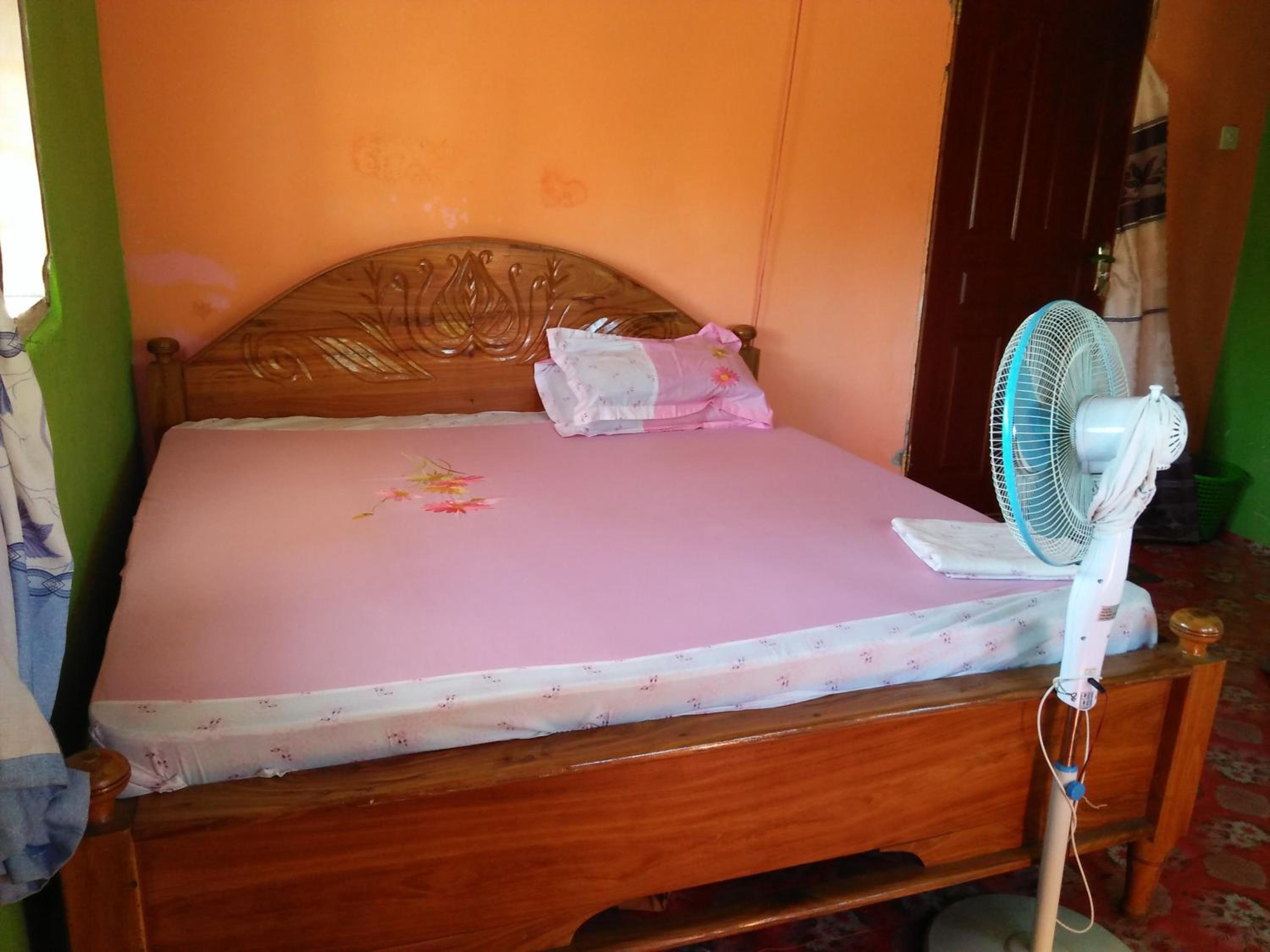 Budget Twin Room photo 1