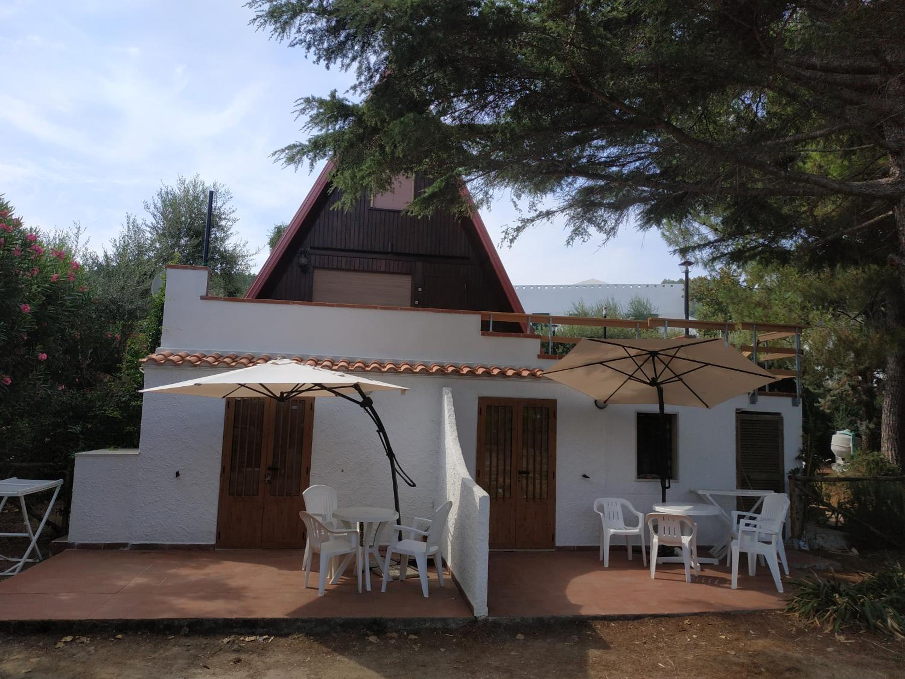 Two-Bedroom House photo 2